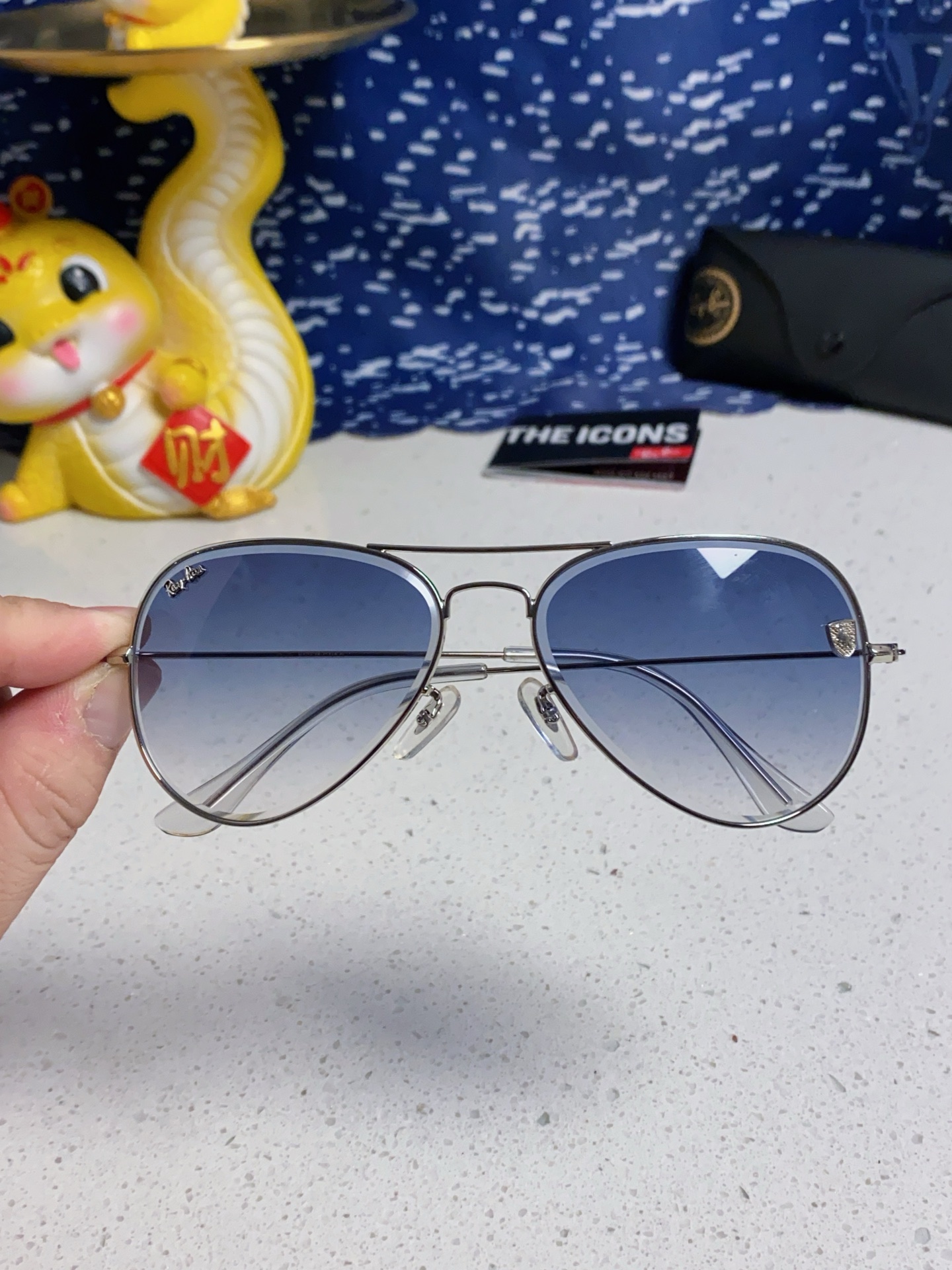 RayBan雷朋 2025最新款 明星同款太阳镜男女飞行员式蛤蟆镜开车墨镜玻璃镜 男女通用 RB302
