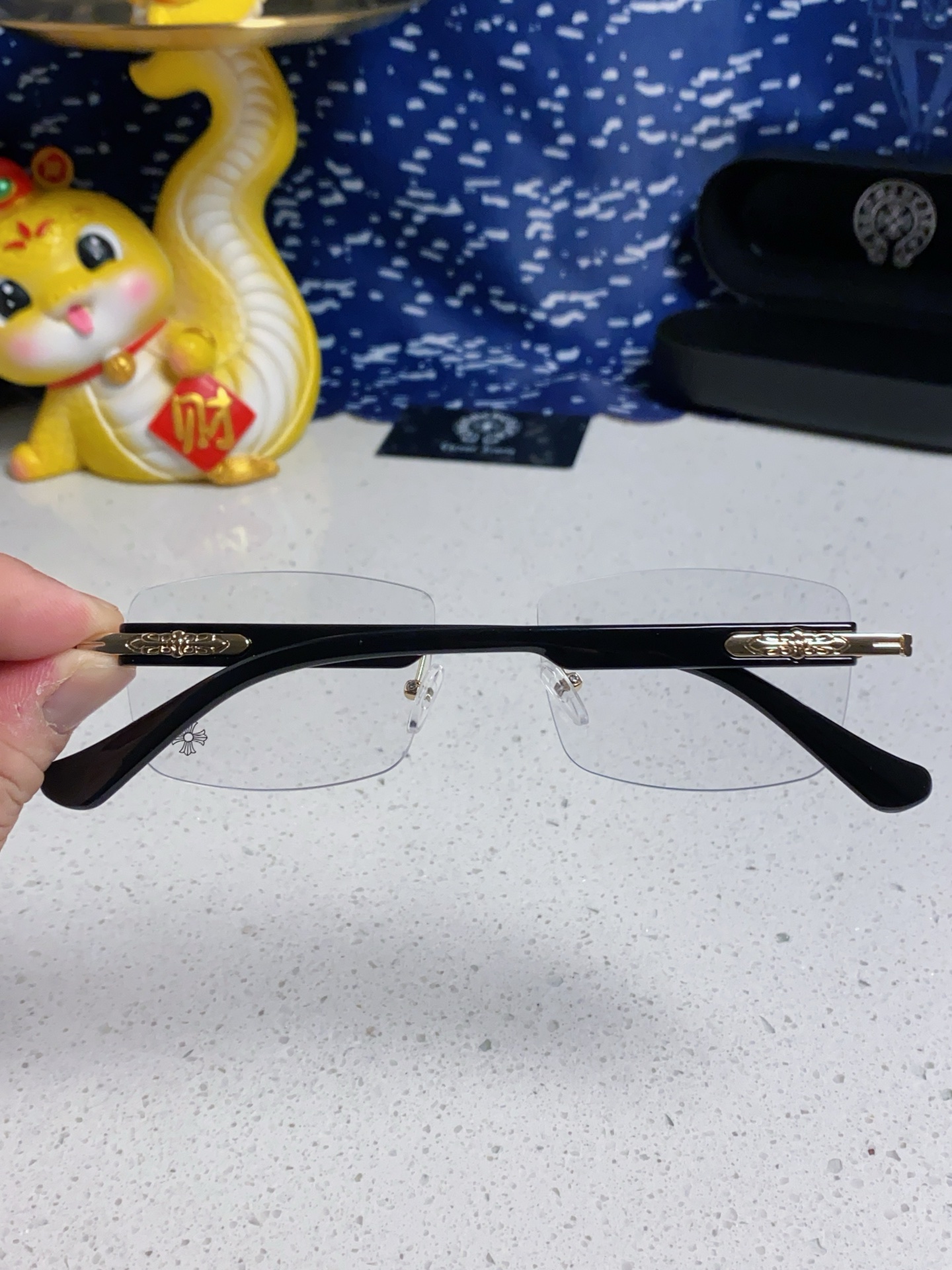  Chrome Hearts克罗心 2025新款潮流眼镜框架新品复古无框长方形 打孔个性男女超轻粗腿平光