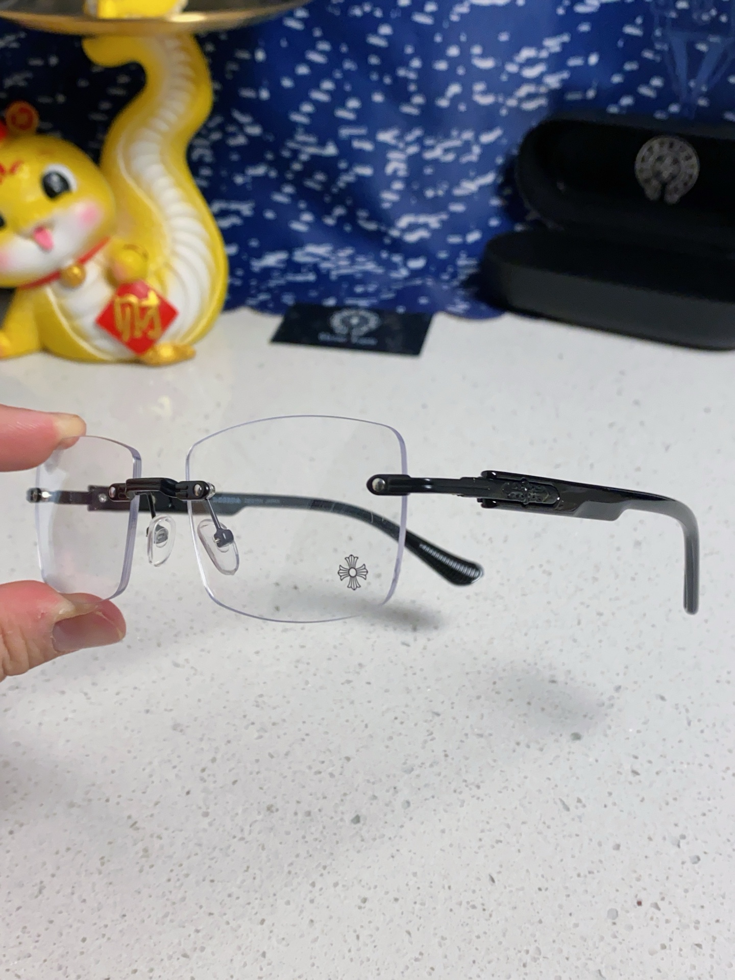  Chrome Hearts克罗心 2025新款潮流眼镜框架新品复古无框长方形 打孔个性男女超轻粗腿平光