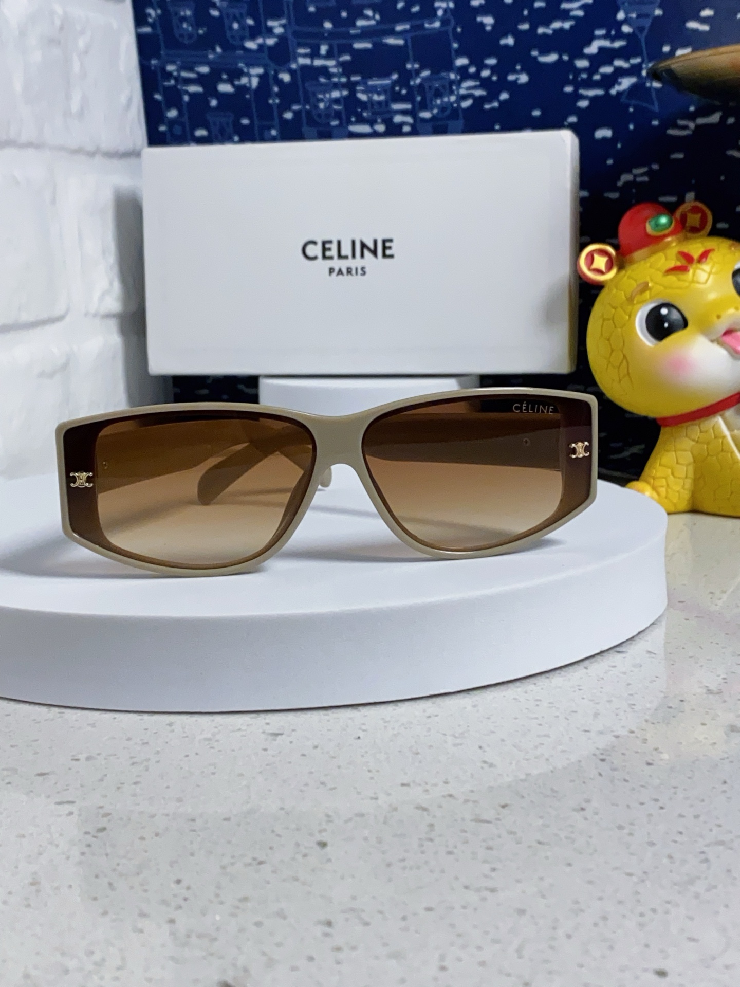  Celine赛林 2025凯旋门墨镜刘诗诗蔡文静同款大框显脸小欧美风流网红高级ins 女士墨镜