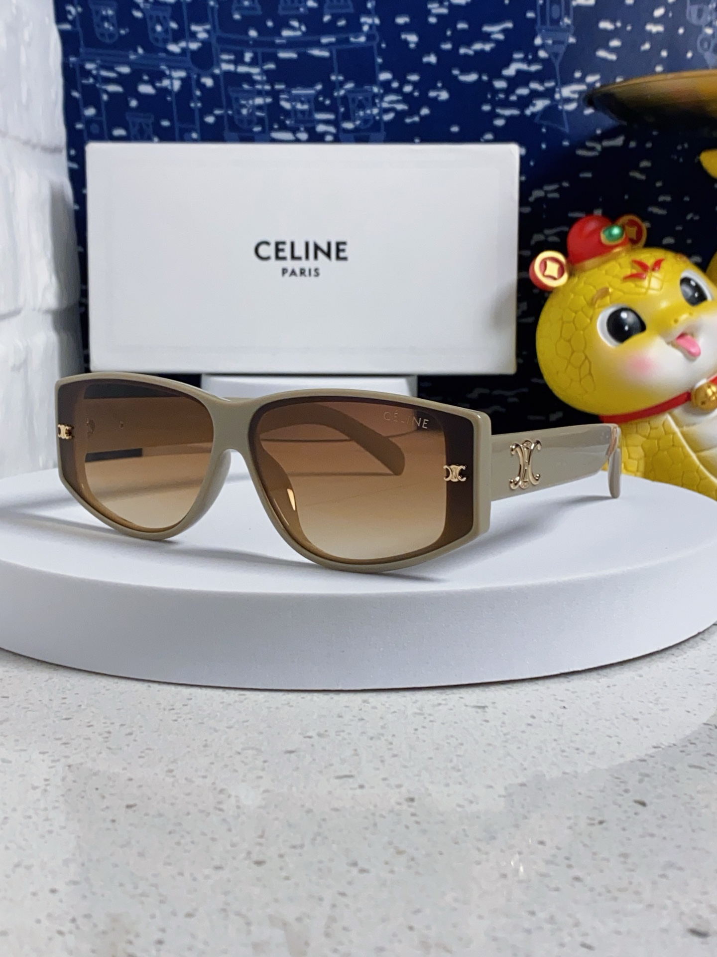  Celine赛林 2025凯旋门墨镜刘诗诗蔡文静同款大框显脸小欧美风流网红高级ins 女士墨镜