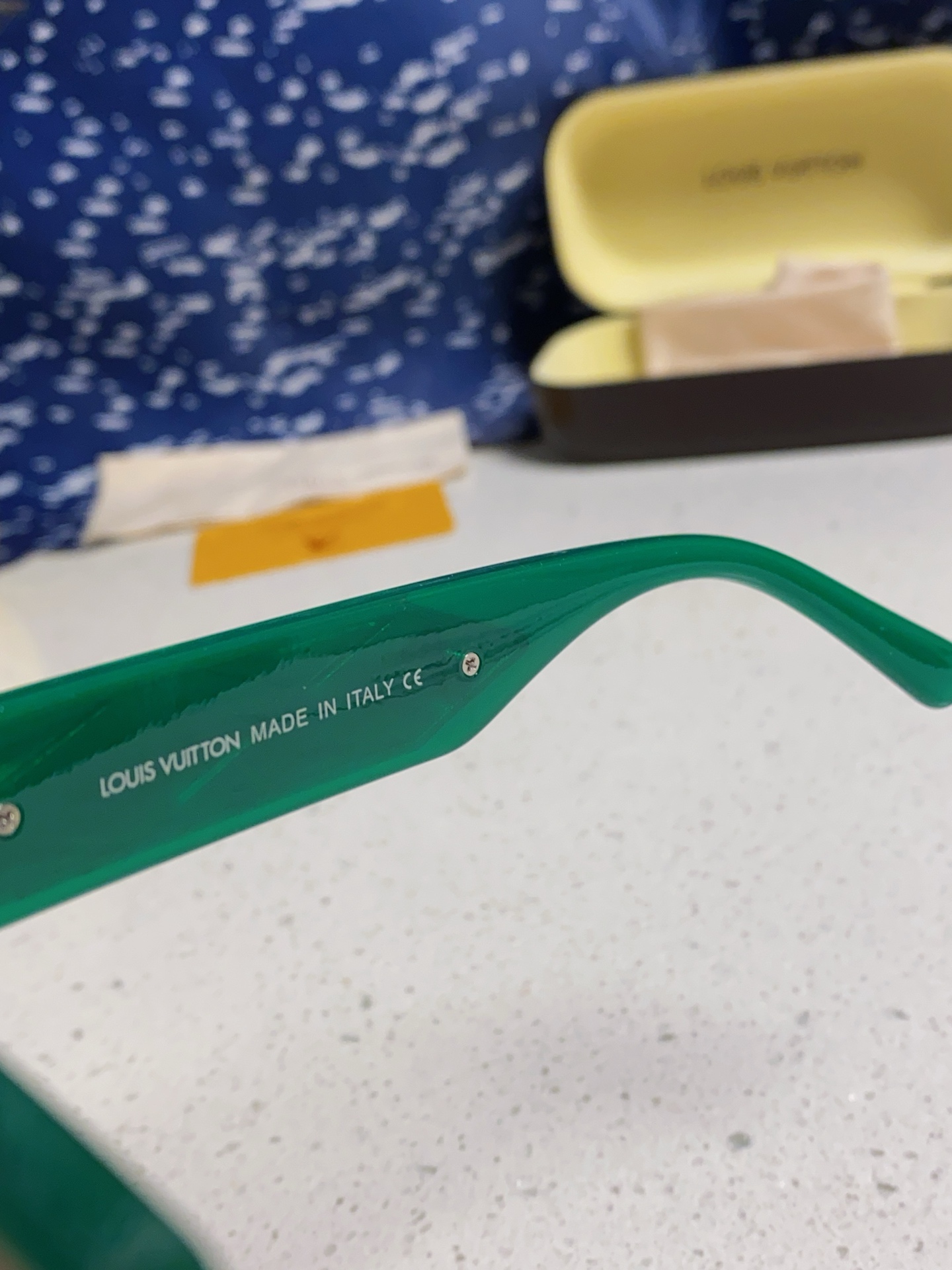  LV路易威登新款猫眼墨镜🕶️高级电镀镜腿，男 女款遮阳镜