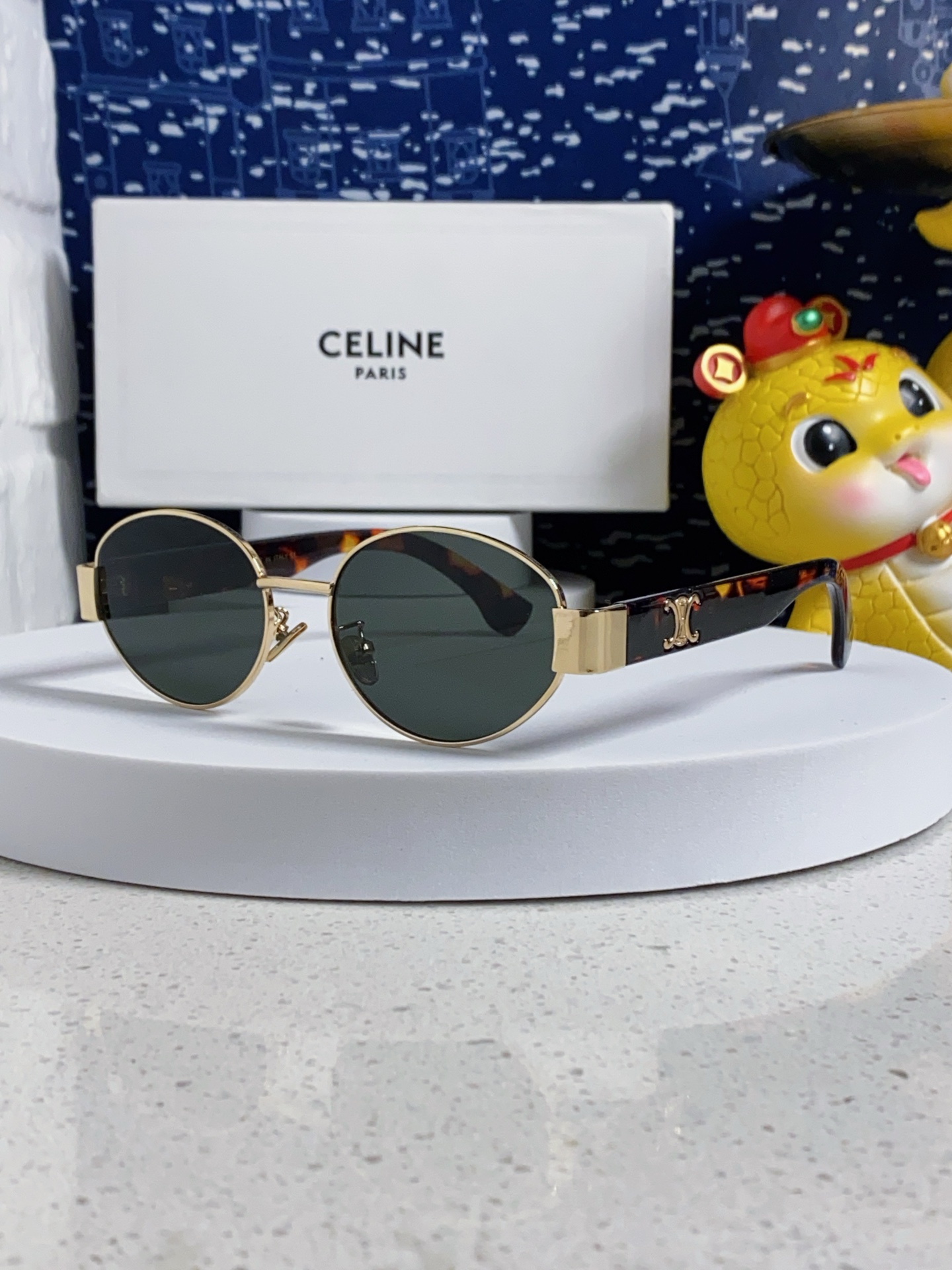  celine赛林 2025新款网红椭圆形凯旋门ins风复古时尚太阳眼镜男墨镜男女通用 
