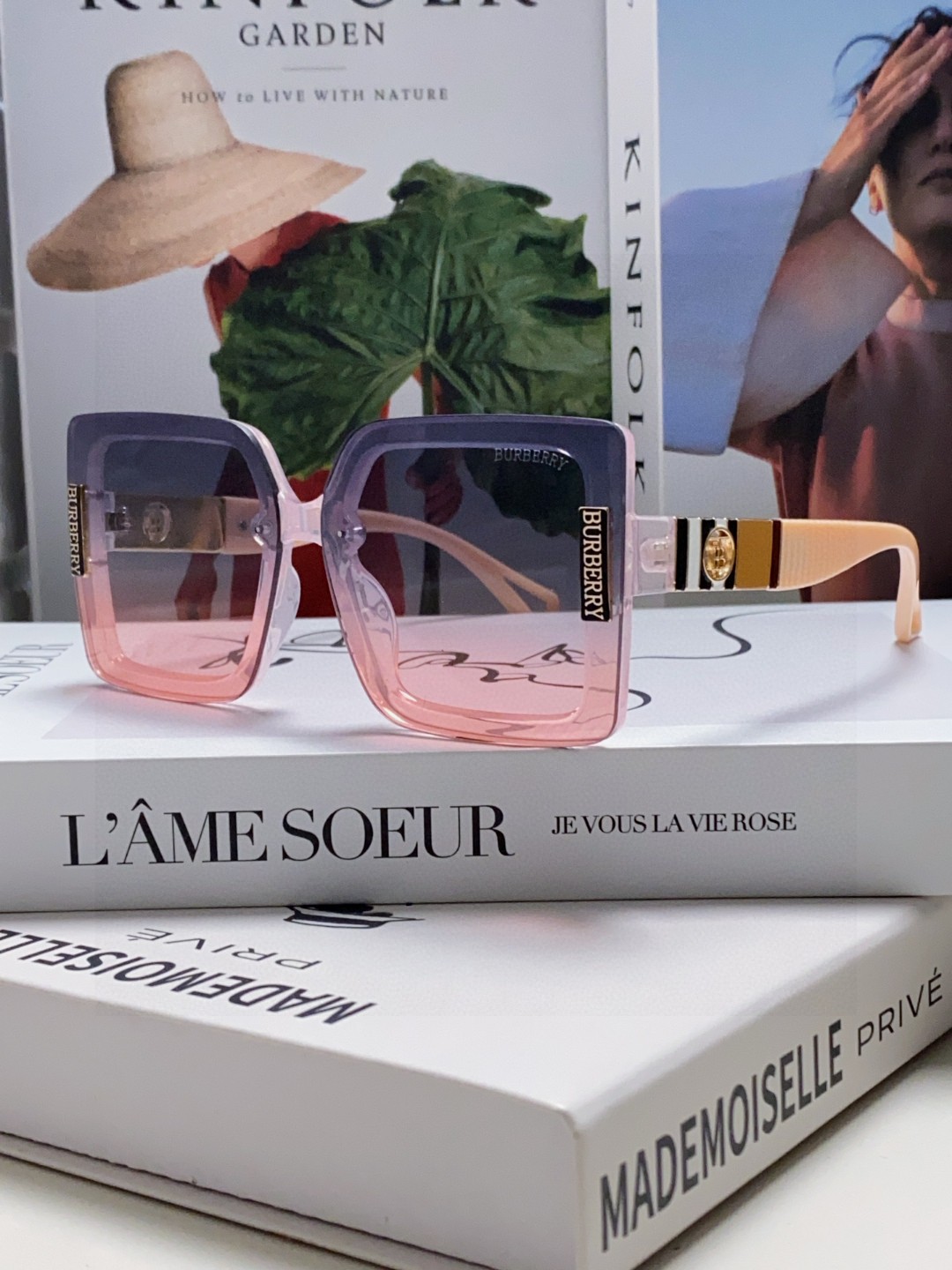  Burberry巴宝莉 2025新款潮墨镜女韩版潮防紫外线眼镜网红开车大脸显瘦高级感ins 时尚范