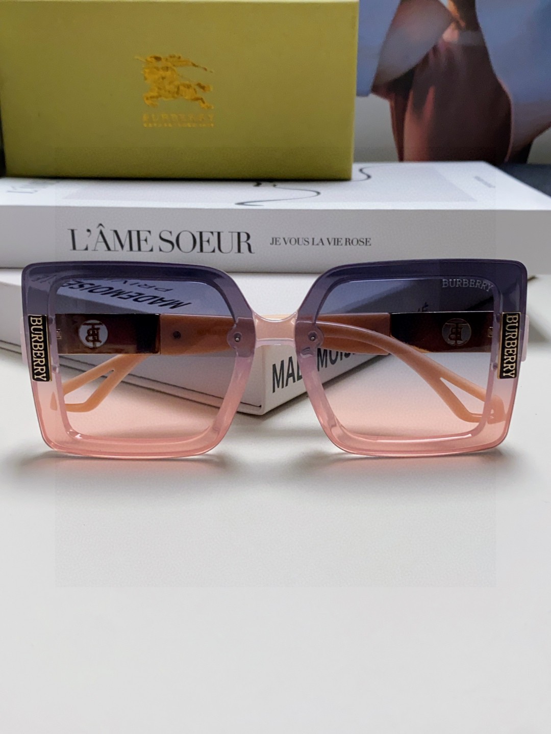  Burberry巴宝莉 2025新款潮墨镜女韩版潮防紫外线眼镜网红开车大脸显瘦高级感ins 时尚范