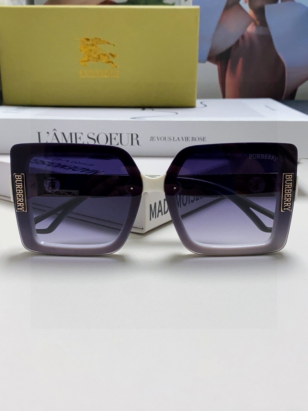  Burberry巴宝莉 2025新款潮墨镜女韩版潮防紫外线眼镜网红开车大脸显瘦高级感ins 时尚范