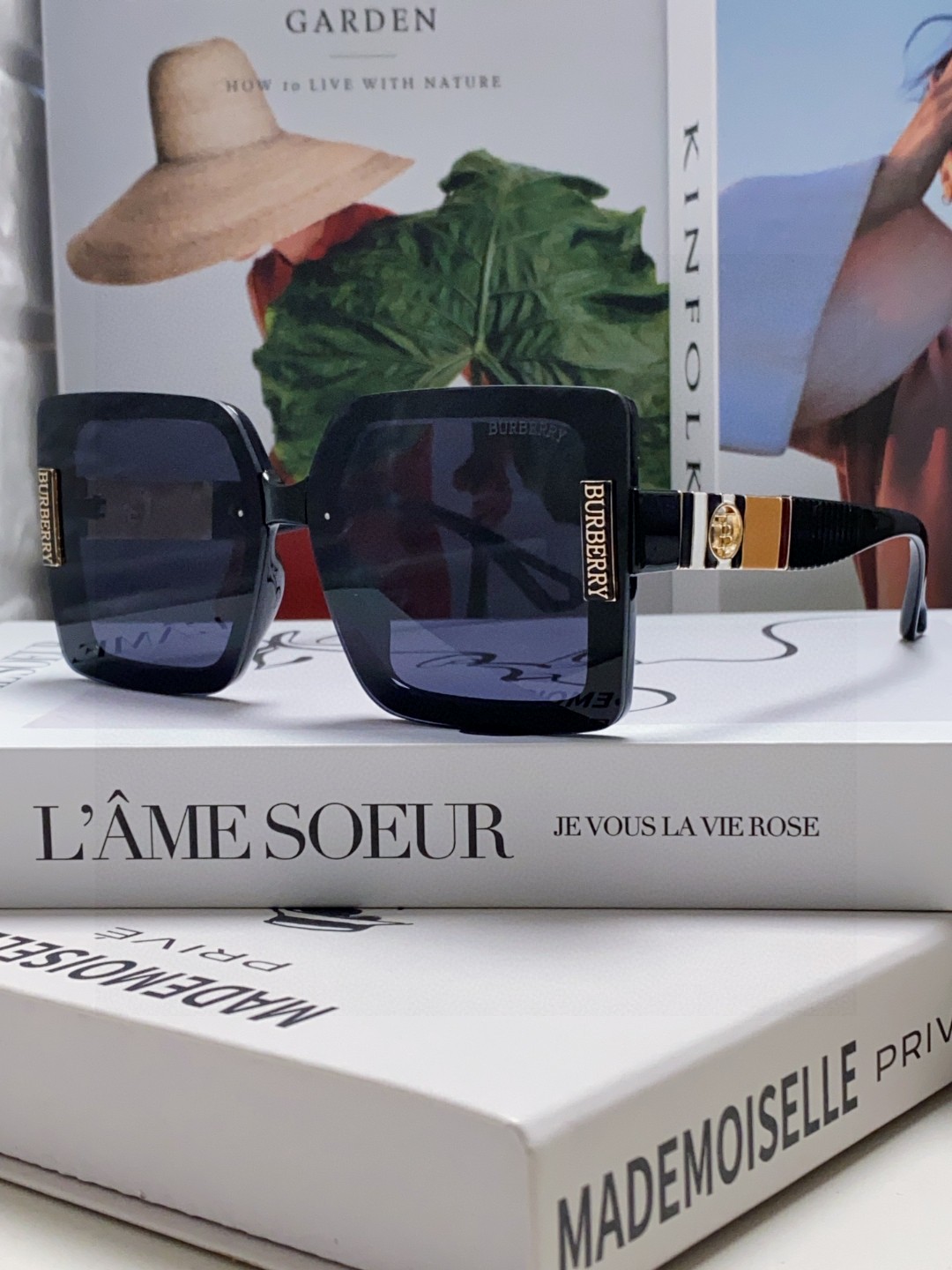  Burberry巴宝莉 2025新款潮墨镜女韩版潮防紫外线眼镜网红开车大脸显瘦高级感ins 时尚范