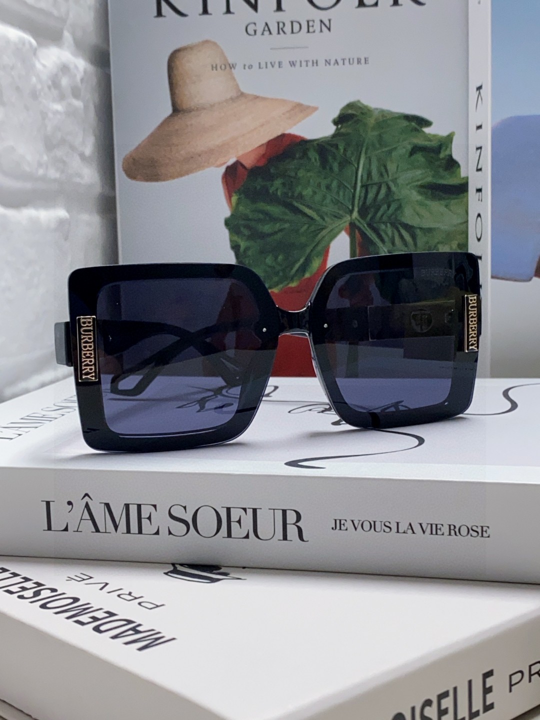  Burberry巴宝莉 2025新款潮墨镜女韩版潮防紫外线眼镜网红开车大脸显瘦高级感ins 时尚范