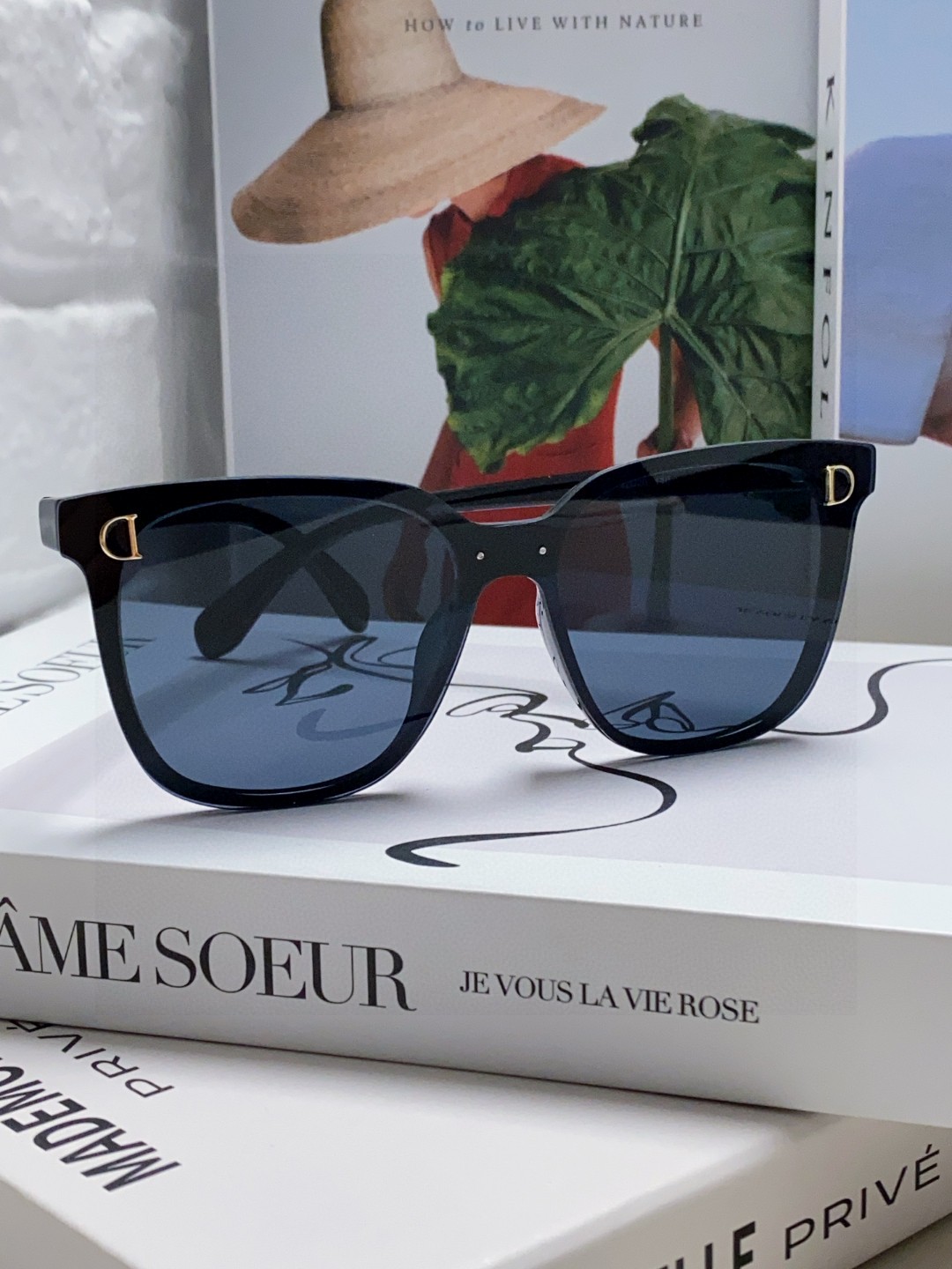  Dior 迪奥【宝丽来树脂偏光镜片】🔹2025新款太阳镜减轻强光负担，遮挡有害光线防辐射，👜出行旅游搭