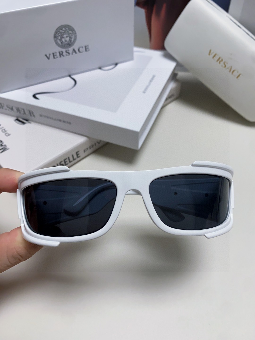  范思哲（Versace）欧美专柜流行时尚男士飞行员式 全框墨镜 