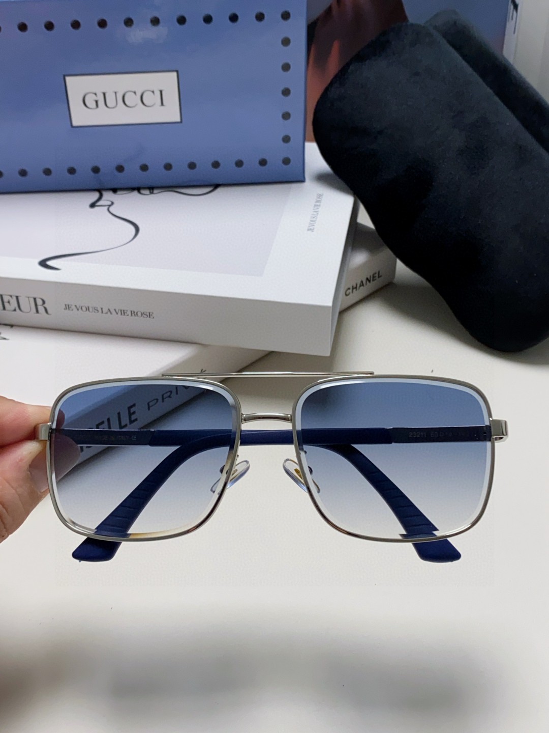  Gucci古奇 2025新款男女同款太阳镜 时尚潮流驾驶墨镜 户外出行休闲眼镜男士墨镜