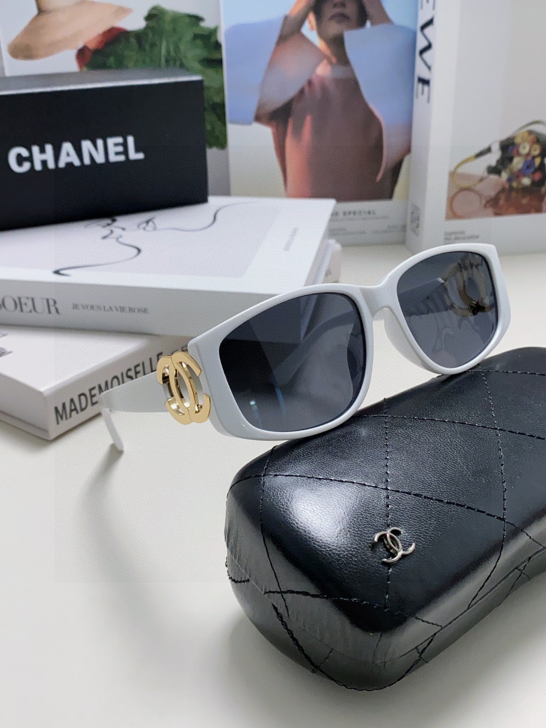  CHANEL香奈儿 双C大logoY2K中古墨镜VINTAGE太阳眼镜  时尚优雅黑框金属墨镜男女wo