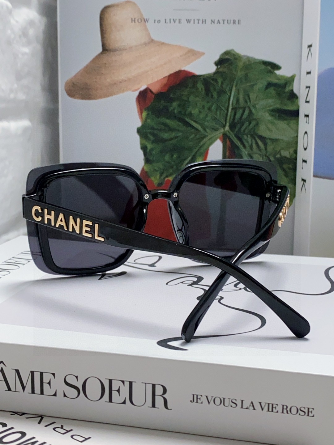  Chanel香奈儿网红爆款太阳镜🕶️，遮阳修饰脸型神器