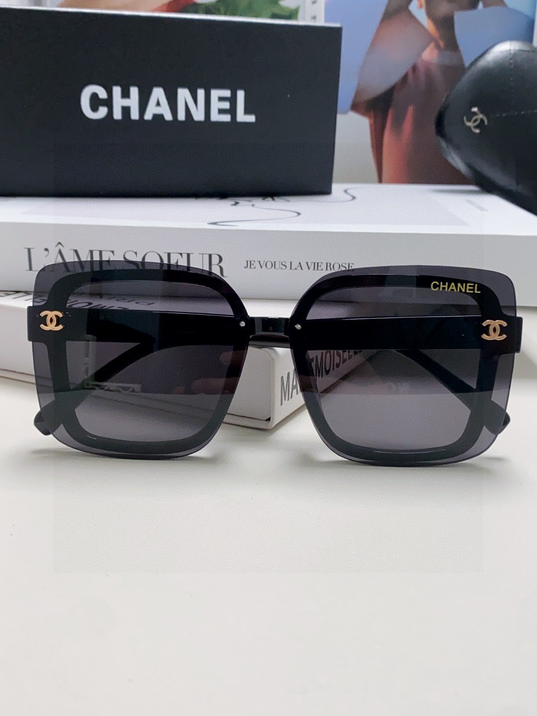  Chanel香奈儿网红爆款太阳镜🕶️，遮阳修饰脸型神器