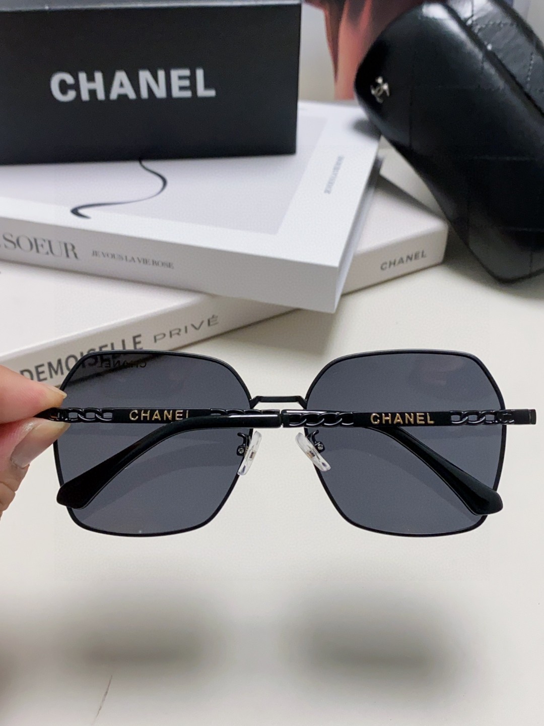  Chanel香奈儿 2025大牌同款太阳镜女新款韩版ins潮流网红大框金属墨镜气质女神范 