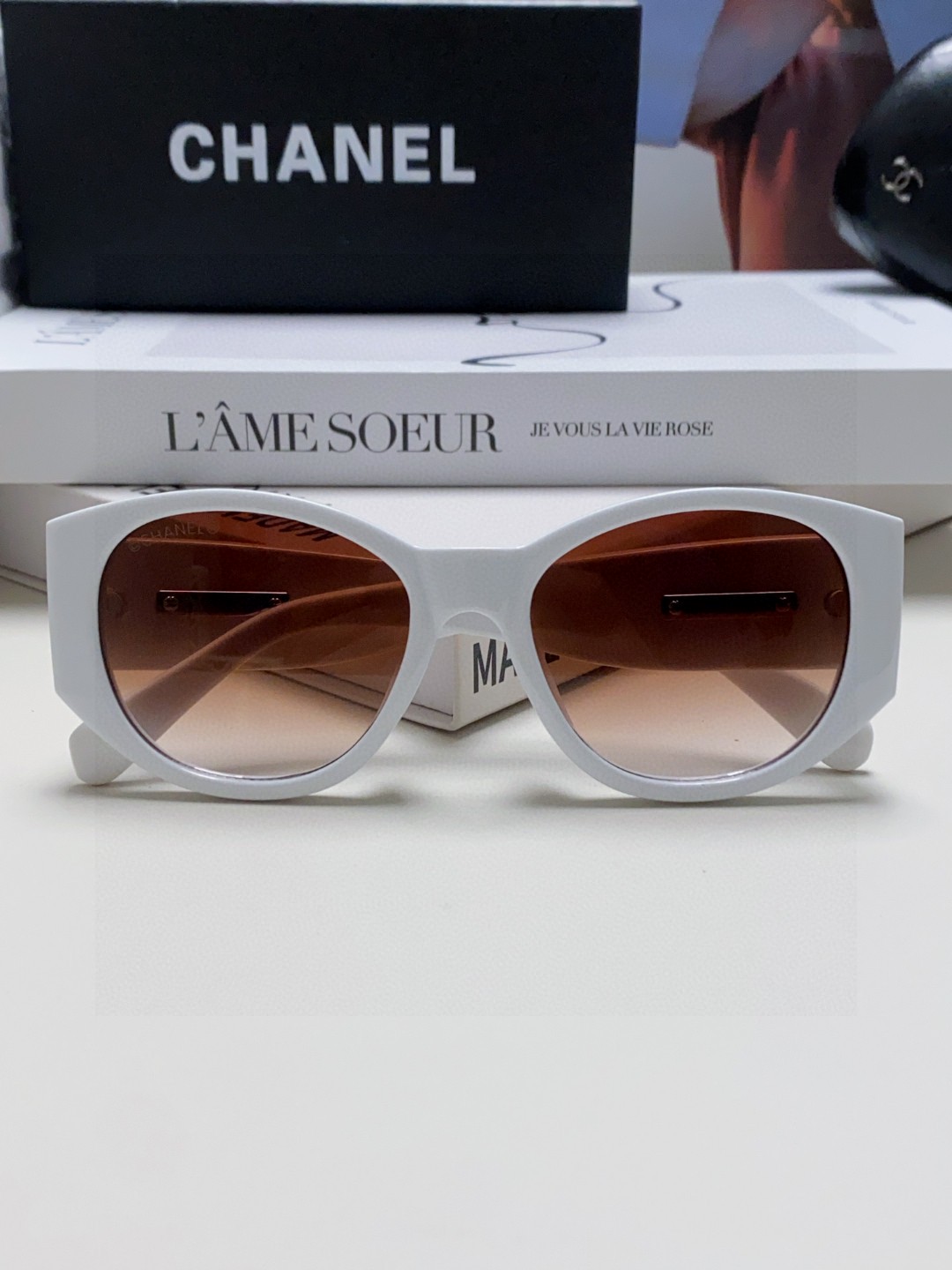  Chanel香奈儿 25新品墨镜女方圆脸太阳眼镜偏光猫眼镜框  宽腿 网红爆款 女士墨镜