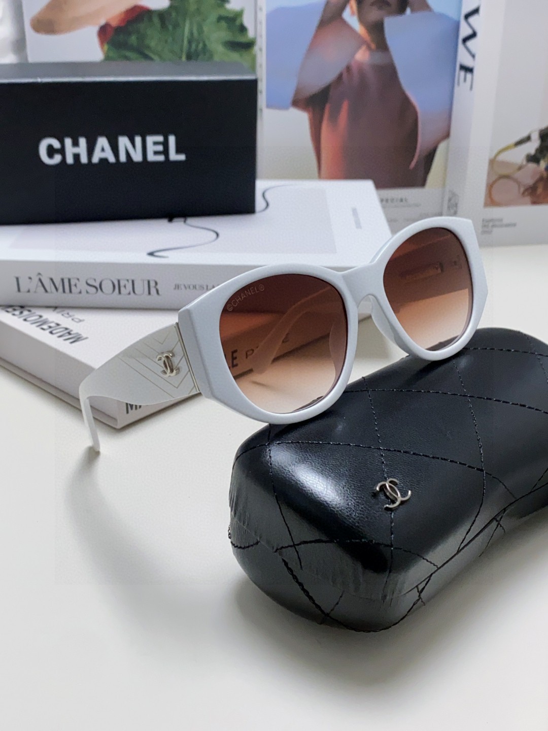  Chanel香奈儿 25新品墨镜女方圆脸太阳眼镜偏光猫眼镜框  宽腿 网红爆款 女士墨镜