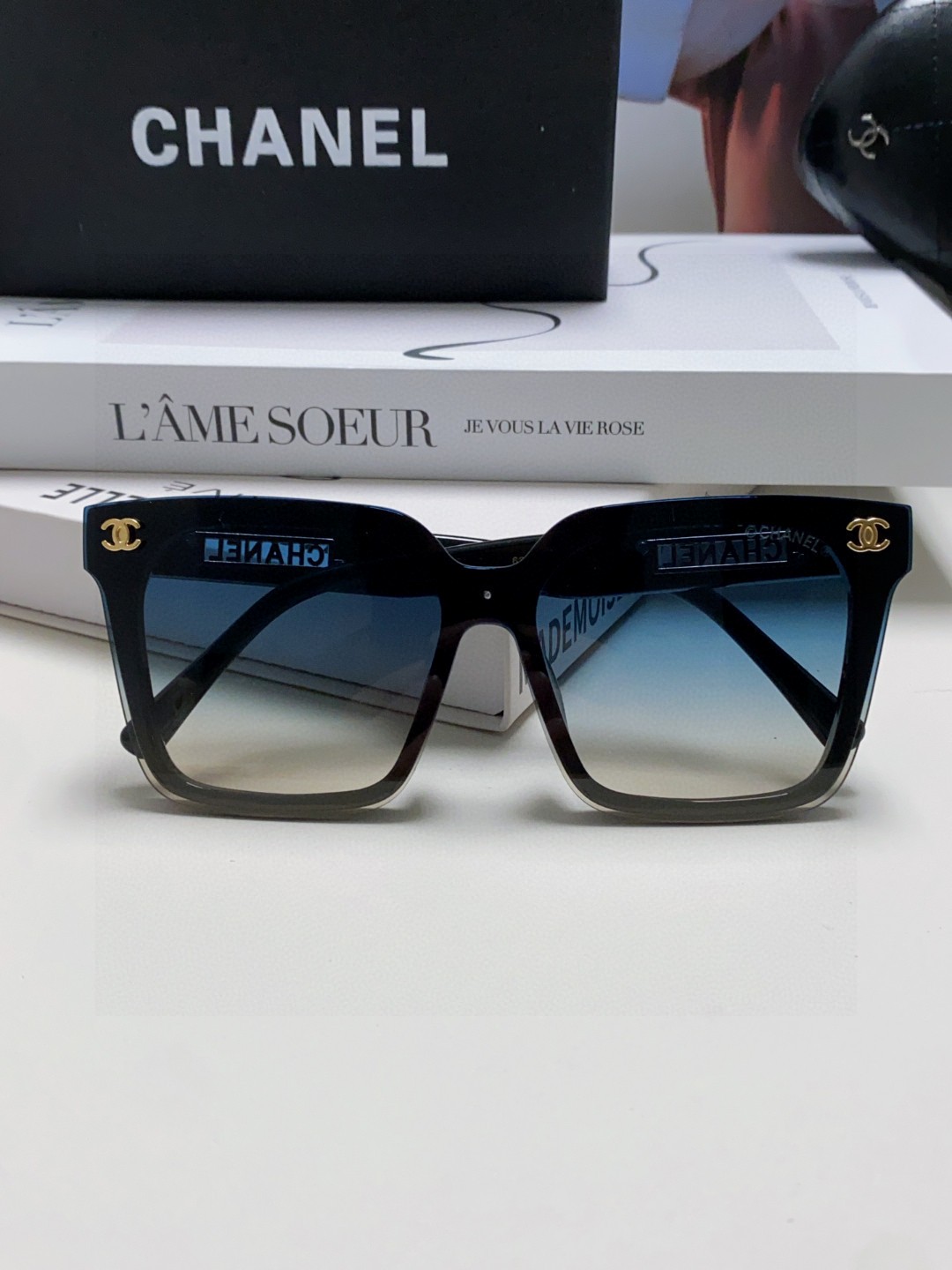  Chanel香奈儿 太阳镜🕶️圆脸宝看过来，超遮肉肉脸，显脸小川小香风25新款大方框墨镜百搭显瘦，巨显