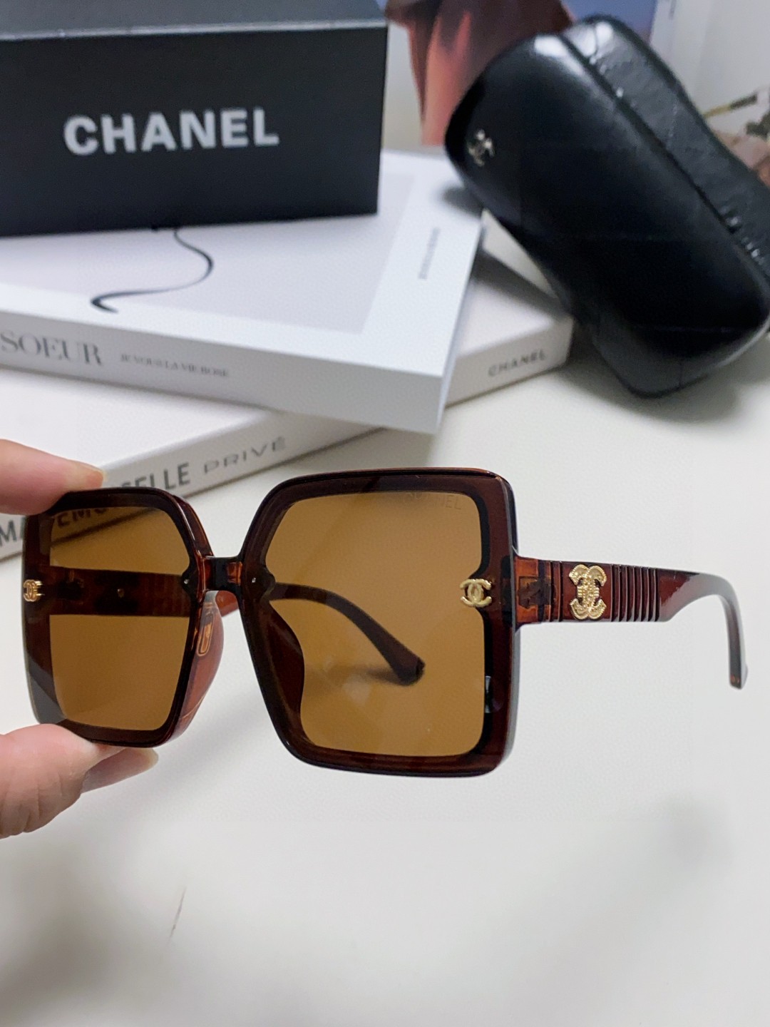  Chanel香奈儿 2025新款偏光太阳镜防紫外线时尚墨镜开车眼镜女潮韩版