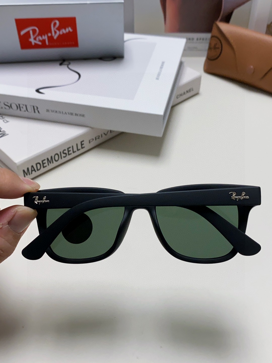  雷朋/RAY BAN太阳镜 2025新款潮流开车出游方形遮阳墨镜 时尚偏光镜片 男女通用 RB5377