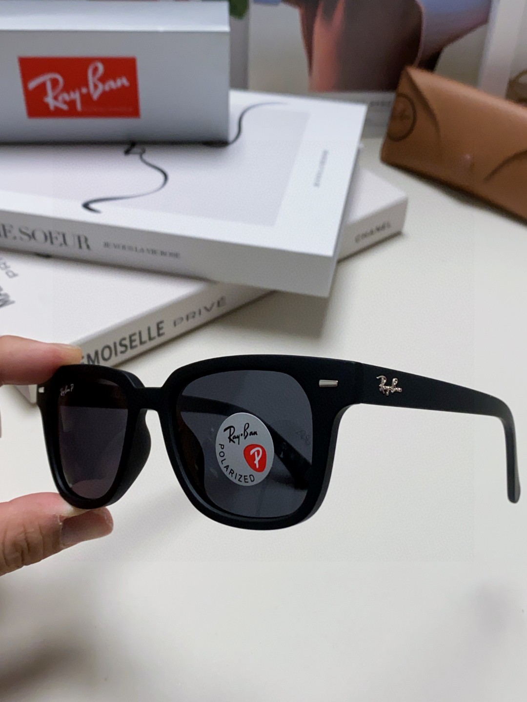  雷朋/RAY BAN太阳镜 2025新款潮流开车出游方形遮阳墨镜 时尚偏光镜片 男女通用 RB5377