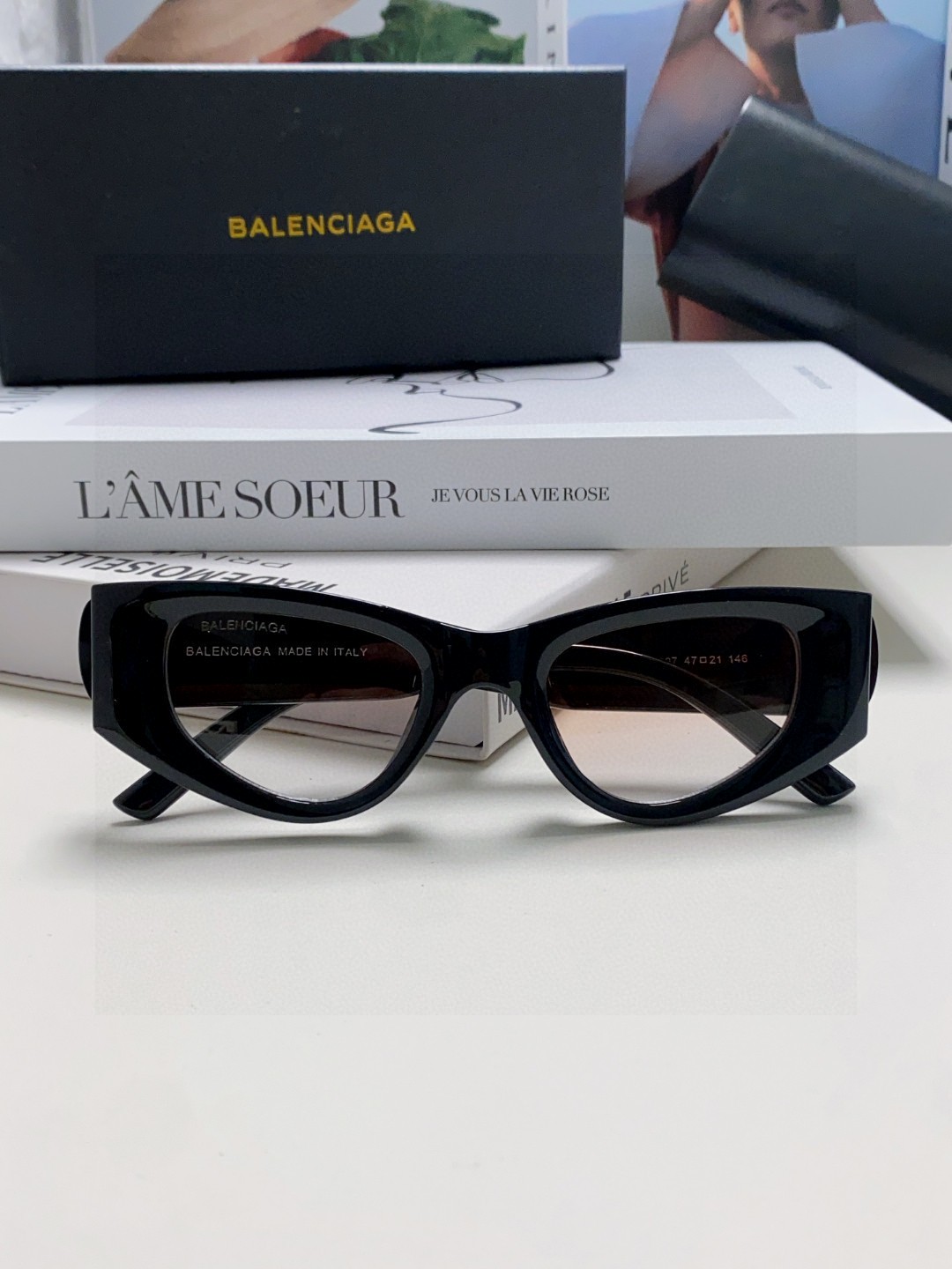  Balenciaga巴黎世家 2025新款猫眼墨镜个性遮阳男女偏光小红书网红街拍防紫外线太阳镜 