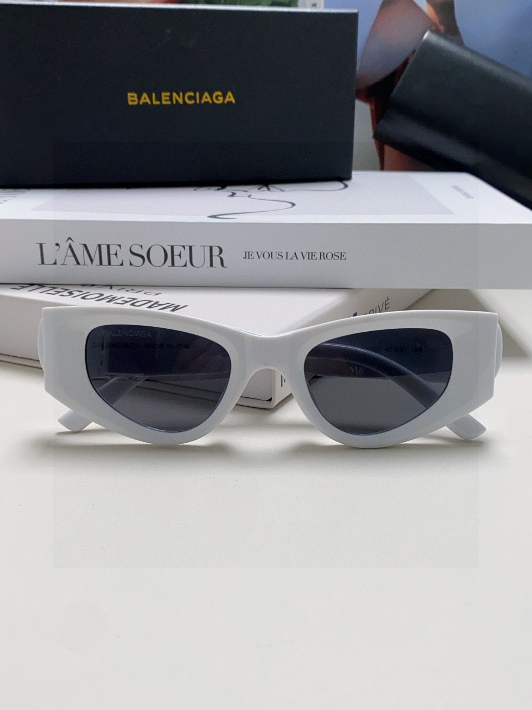  Balenciaga巴黎世家 2025新款猫眼墨镜个性遮阳男女偏光小红书网红街拍防紫外线太阳镜 