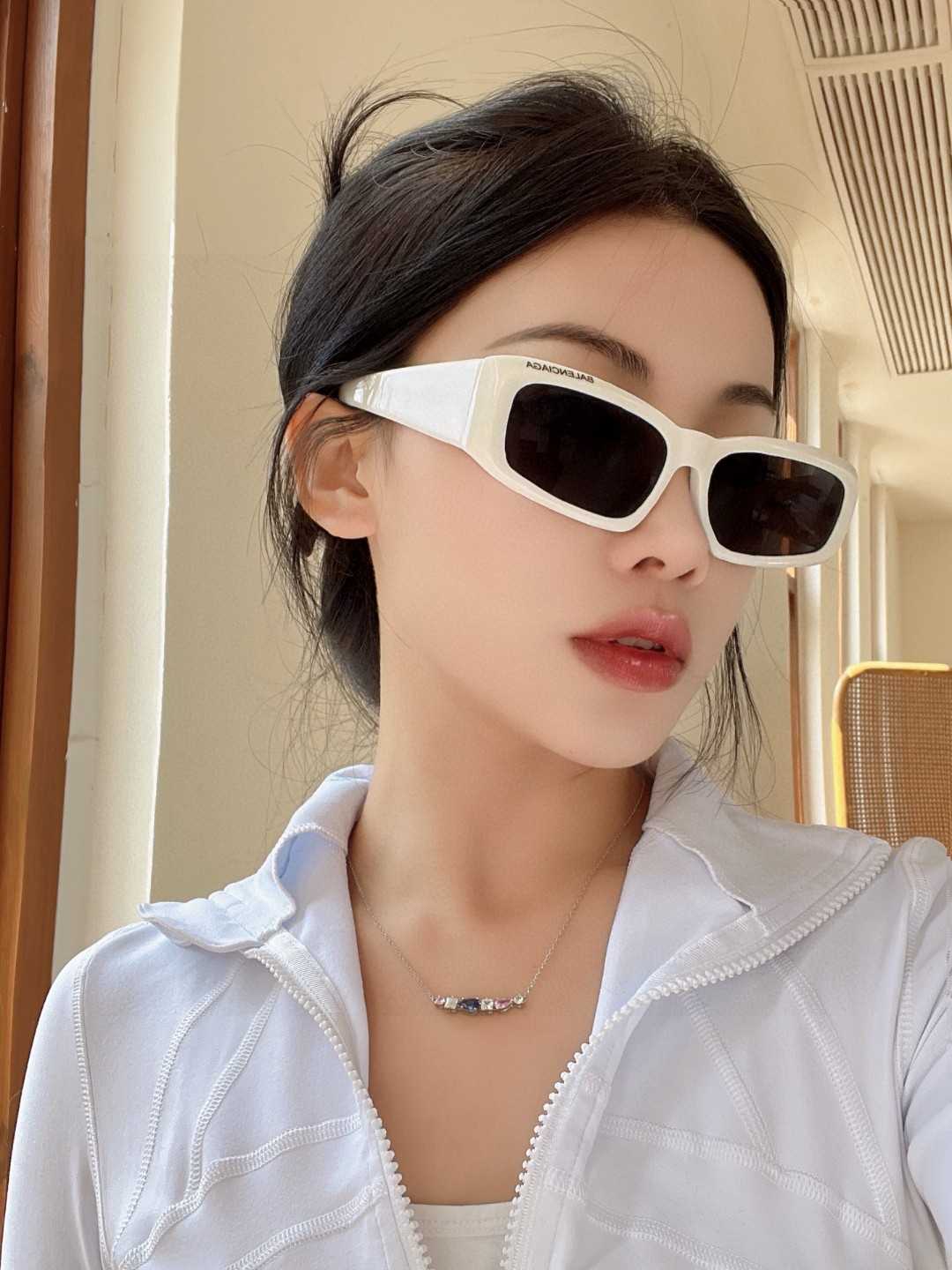  BALENCIAGA 巴黎世家 新款太阳 春夏最新太阳镜  百搭时尚 品质高超 方形