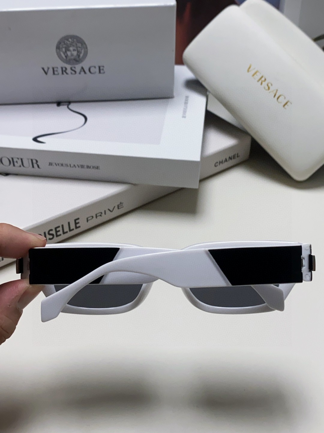  VERSACE/范思哲 2025新款 Classic ToP太阳镜 长方形色彩搭配街潮眼镜 男女通用 