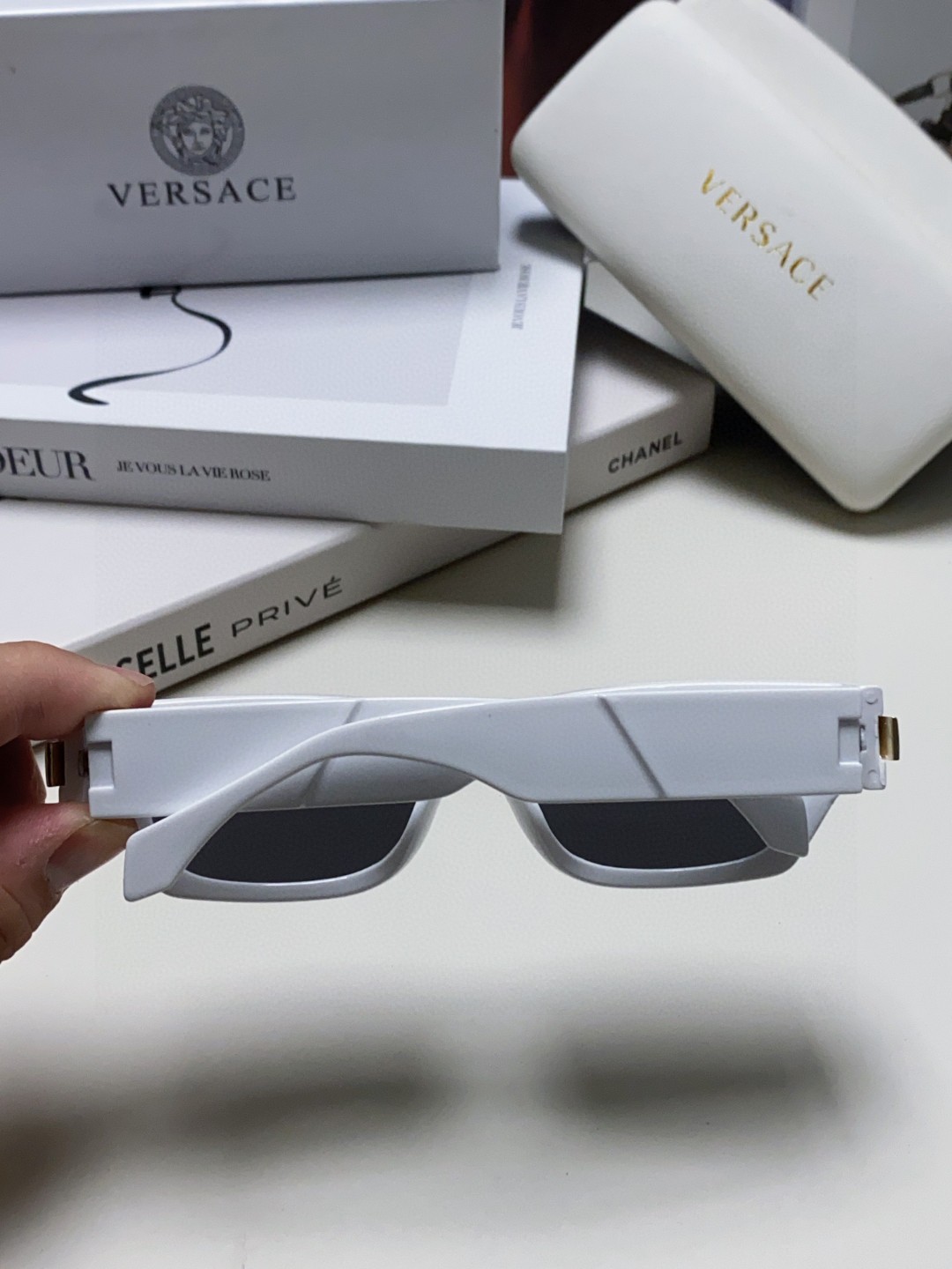  VERSACE/范思哲 2025新款 Classic ToP太阳镜 长方形色彩搭配街潮眼镜 男女通用 