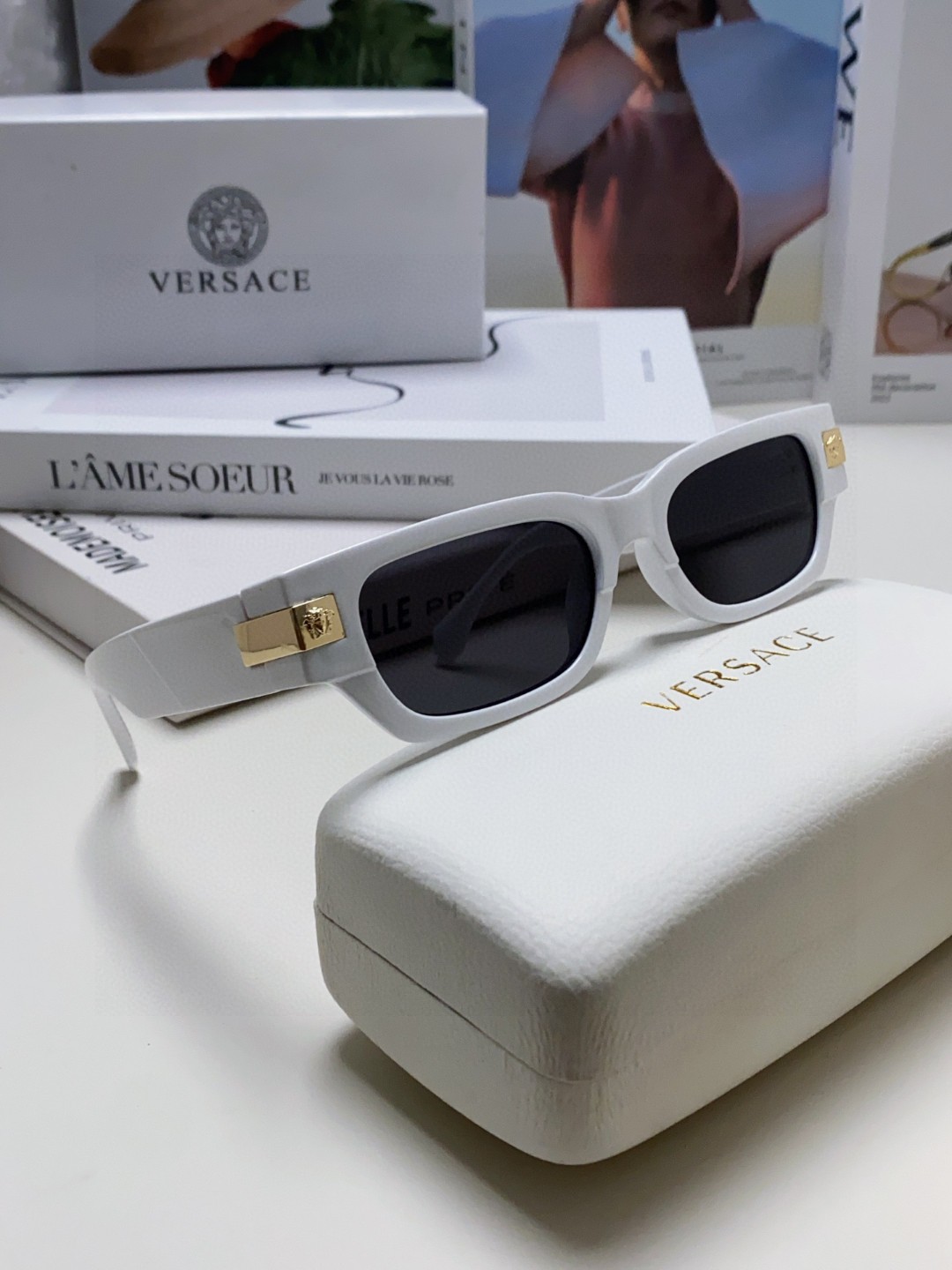  VERSACE/范思哲 2025新款 Classic ToP太阳镜 长方形色彩搭配街潮眼镜 男女通用 