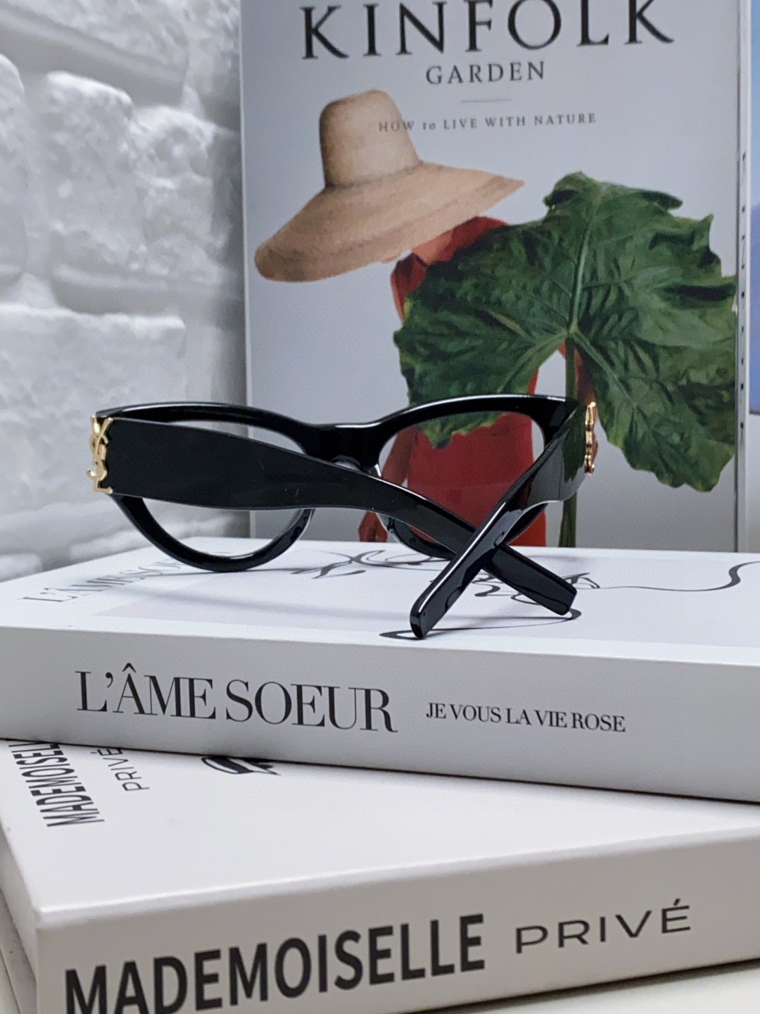  YSL 圣罗兰🕶️张嘉倪✖️Ysl 姐姐好美🌷高品质的产品真的很吸粉💪戴上显脸小又时髦，气场十足，不挑