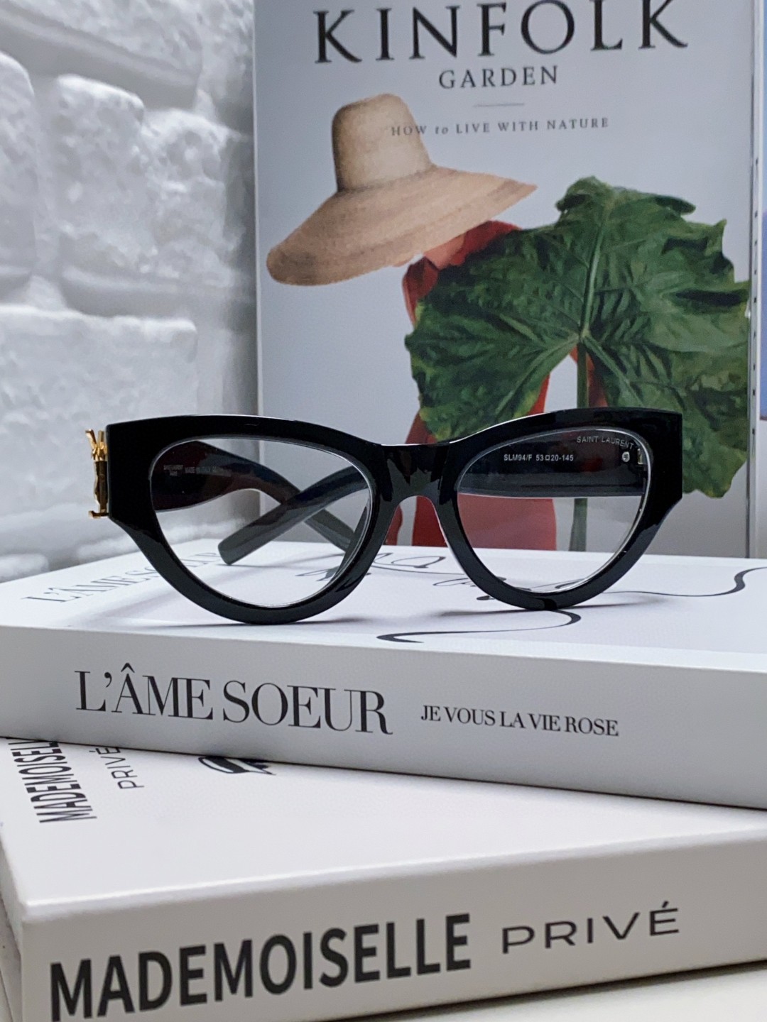  YSL 圣罗兰🕶️张嘉倪✖️Ysl 姐姐好美🌷高品质的产品真的很吸粉💪戴上显脸小又时髦，气场十足，不挑