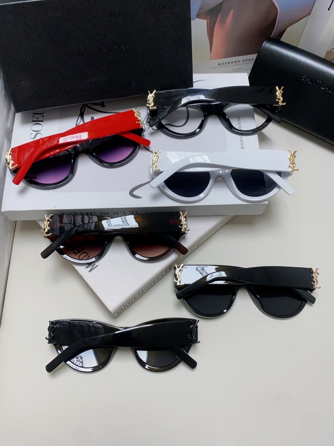  YSL 圣罗兰🕶️张嘉倪✖️Ysl 姐姐好美🌷高品质的产品真的很吸粉💪戴上显脸小又时髦，气场十足，不挑
