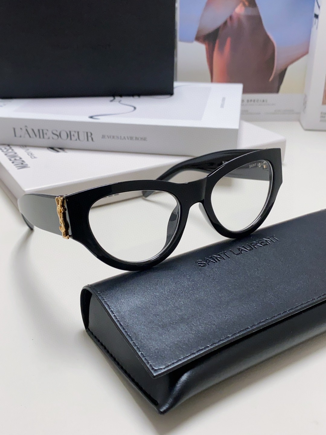  YSL 圣罗兰🕶️张嘉倪✖️Ysl 姐姐好美🌷高品质的产品真的很吸粉💪戴上显脸小又时髦，气场十足，不挑