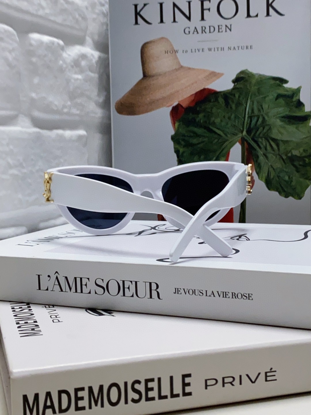  YSL 圣罗兰🕶️张嘉倪✖️Ysl 姐姐好美🌷高品质的产品真的很吸粉💪戴上显脸小又时髦，气场十足，不挑
