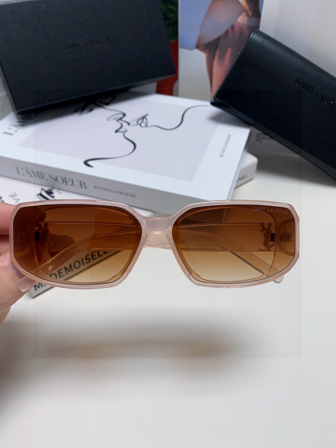  YSL/圣罗兰墨镜女. 猫眼时尚运动防蓝光太阳镜遮阳镜 