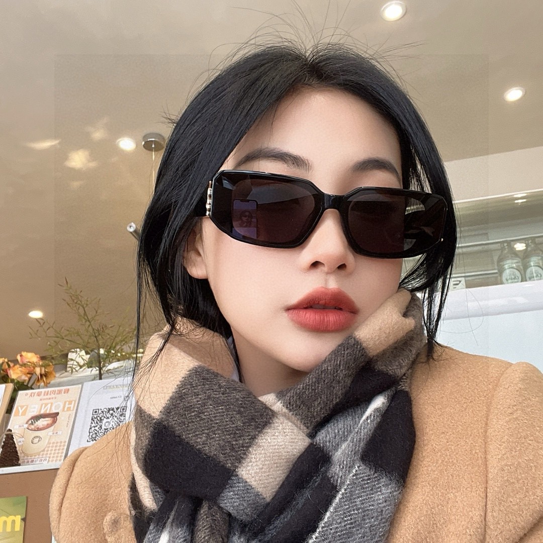  YSL/圣罗兰墨镜女. 猫眼时尚运动防蓝光太阳镜遮阳镜 