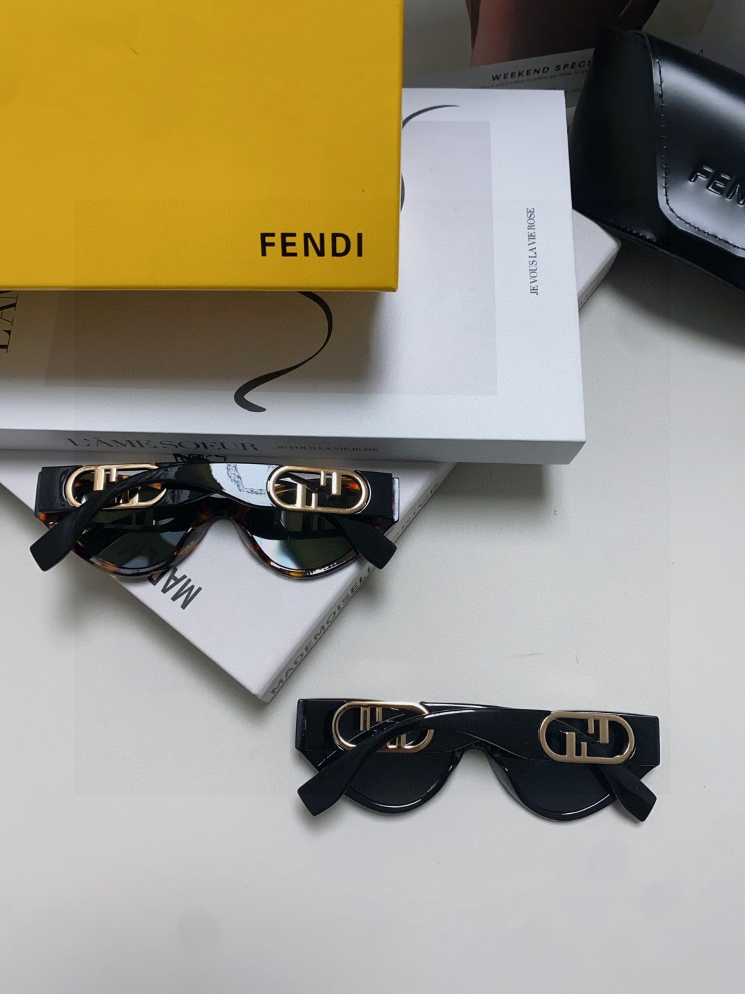   Fendi芬迪 欧美小猫眼 太阳镜 时尚金属标墨镜 高档大气款 百搭  女士墨镜 爆款单品