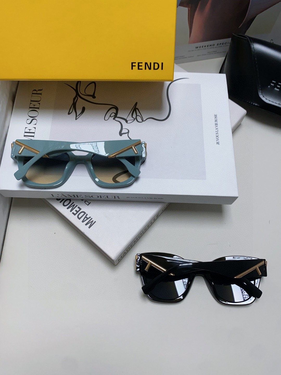  FENDI芬迪 全新logo设计 简约时尚 镜面采用零弯镜片 一气呵成  