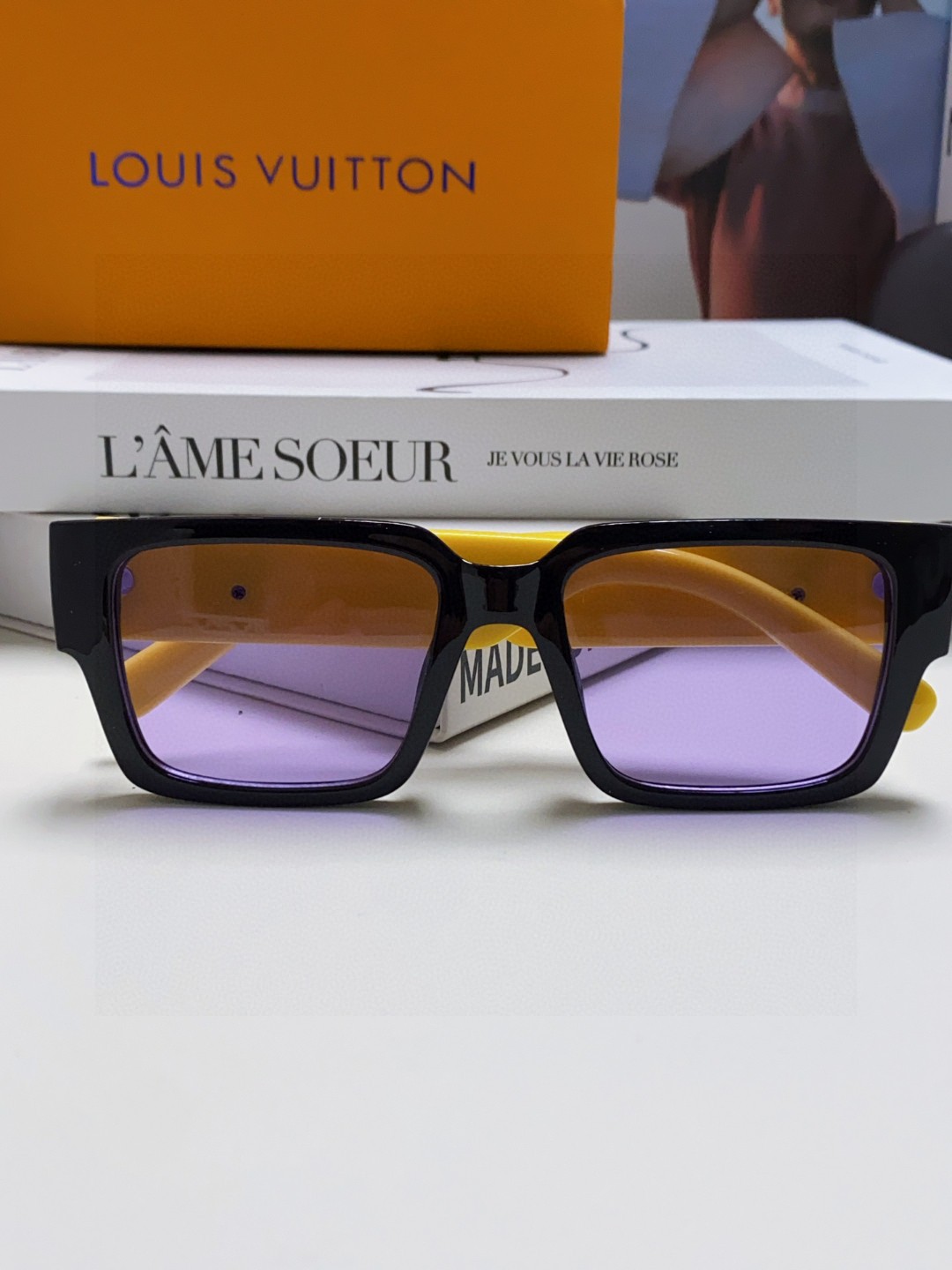  LV 路易威登 新款太阳眼镜复古个性前卫 墨镜模特款高质感板材高品质方框