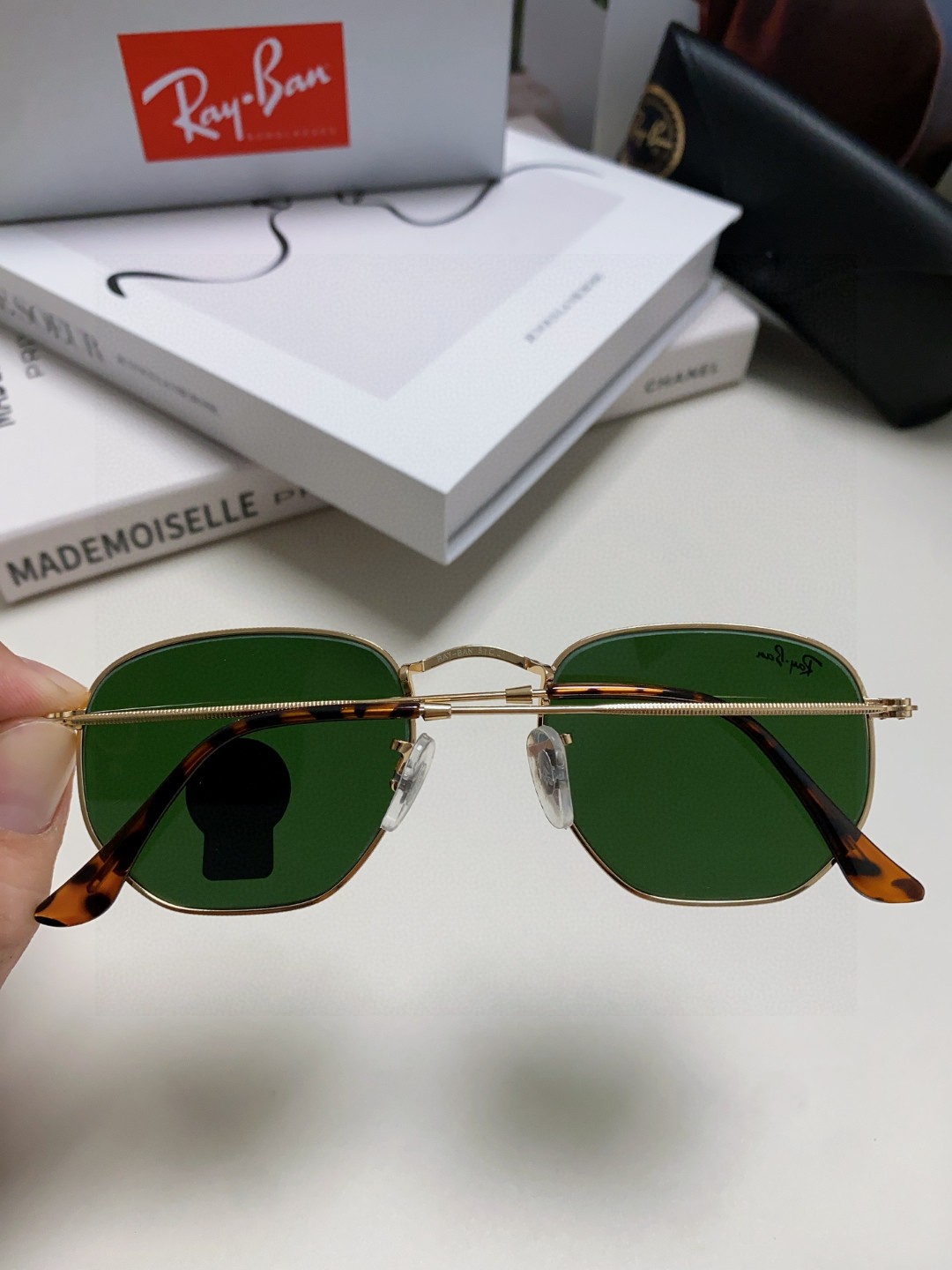  RAYBAN 雷朋 RB3548 平板玻璃镜片  🌻🌻🌸多边形镜框 🇮🇹💋💋炫彩潮款太阳镜，男女通用 