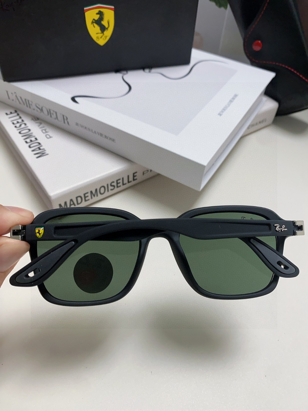  RayBan雷朋法拉利联名 太阳镜男女通用 偏光墨镜个性时尚舒适潮流RB4343