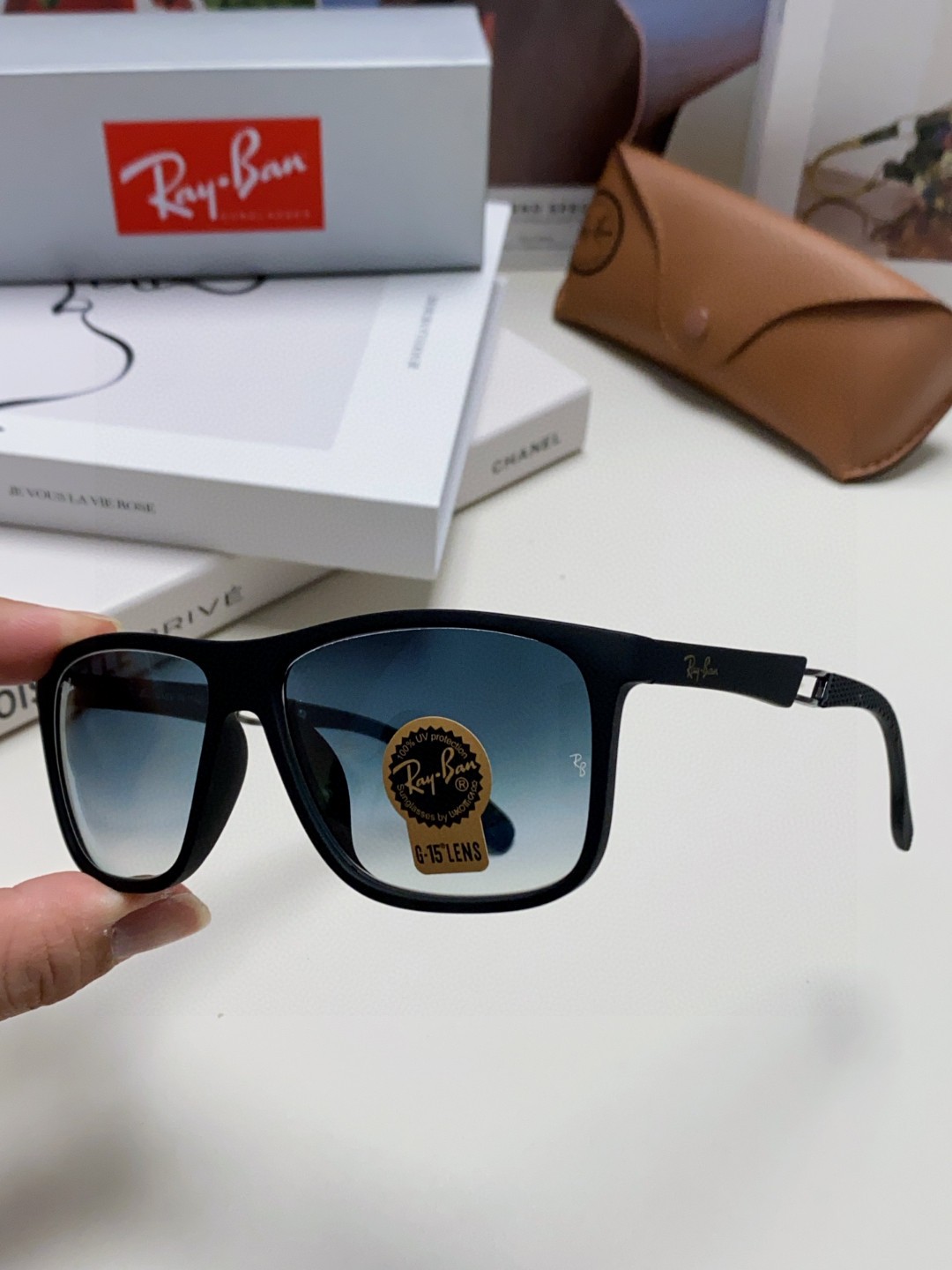  RayBan 雷朋 2025新款运动墨镜男女跑步骑行防风眼镜开车钓鱼太阳镜 高品质玻璃镜片 RB835