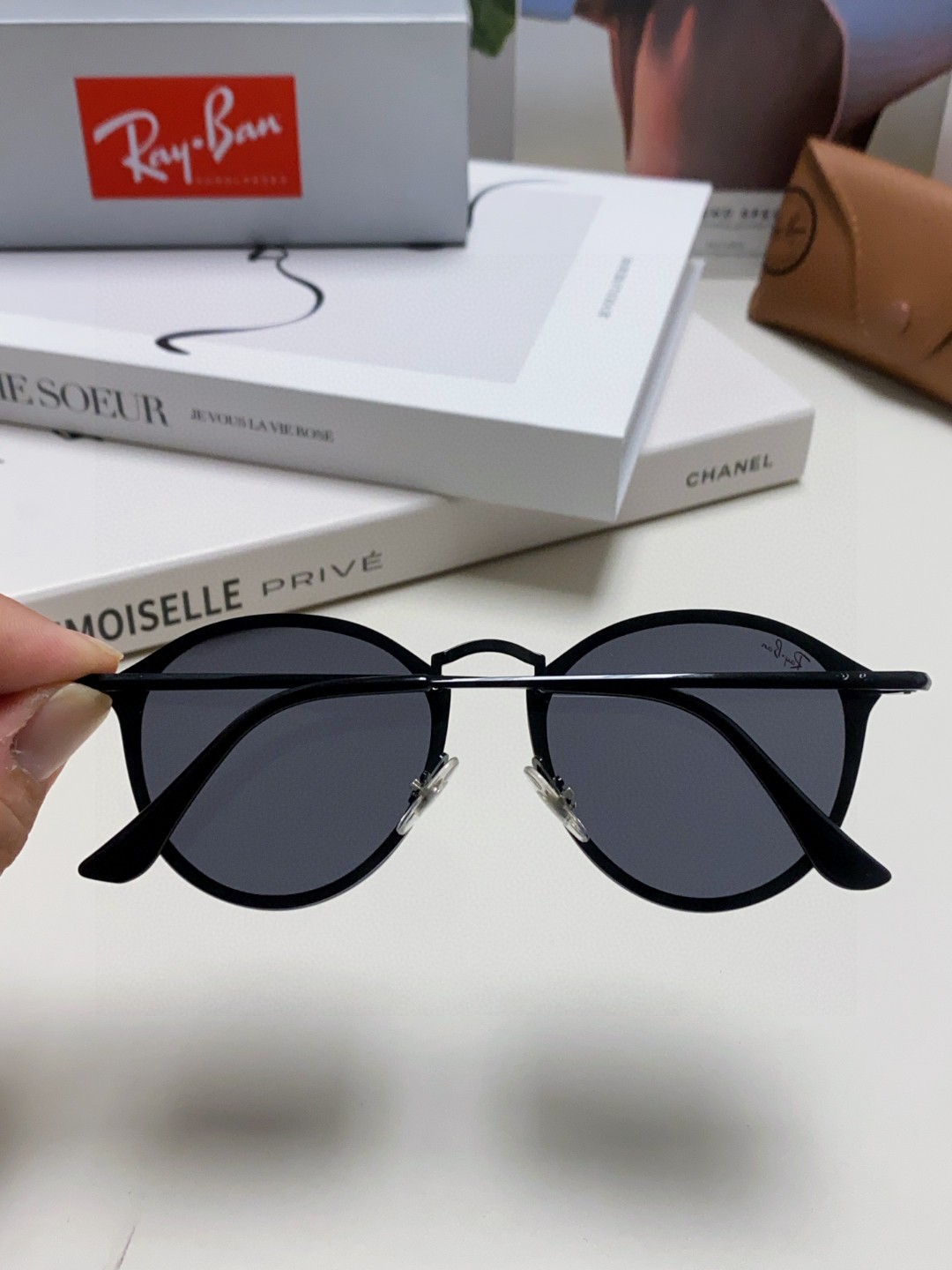  RAYBAN  雷朋RB3574  size：59-14-145 经典同款墨镜 嘻哈太阳眼镜男女款  