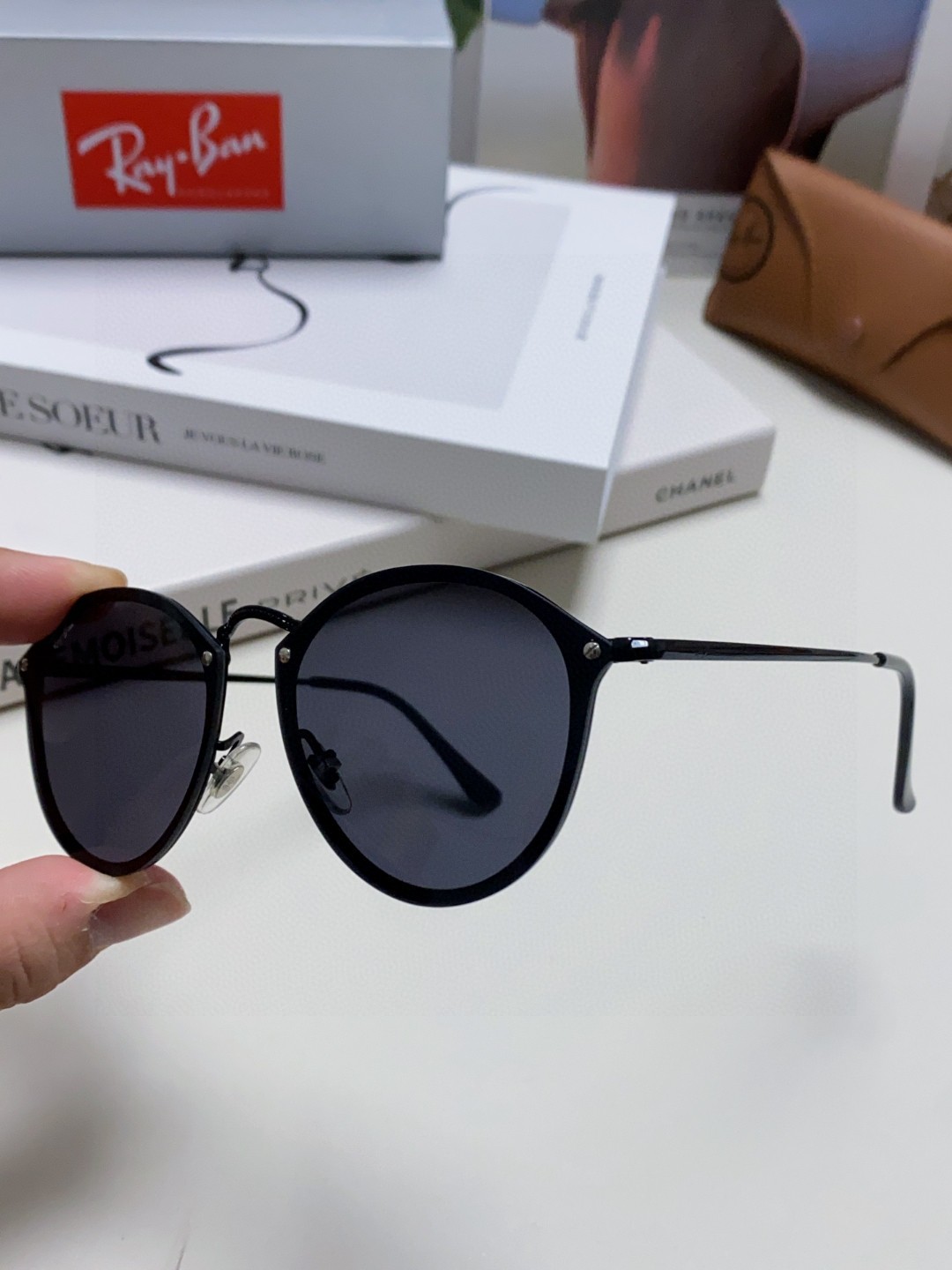  RAYBAN  雷朋RB3574  size：59-14-145 经典同款墨镜 嘻哈太阳眼镜男女款  