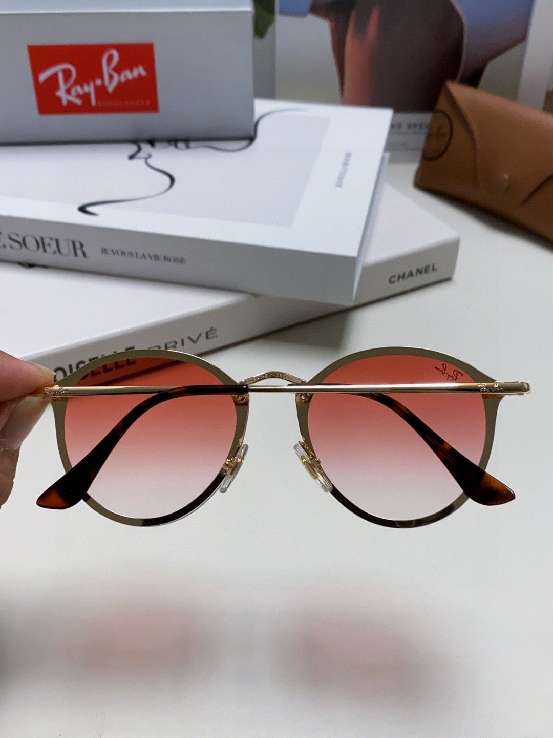  RAYBAN  雷朋RB3574  size：59-14-145 经典同款墨镜 嘻哈太阳眼镜男女款  
