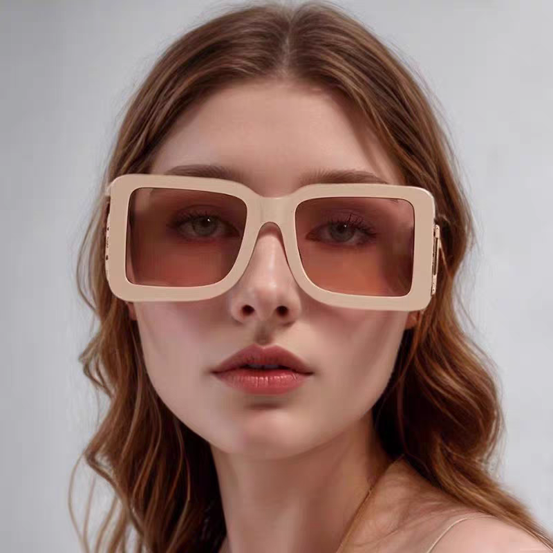  Burberry巴宝莉 墨镜女25年新款BE4406U大框B字母logo潮流太阳眼镜