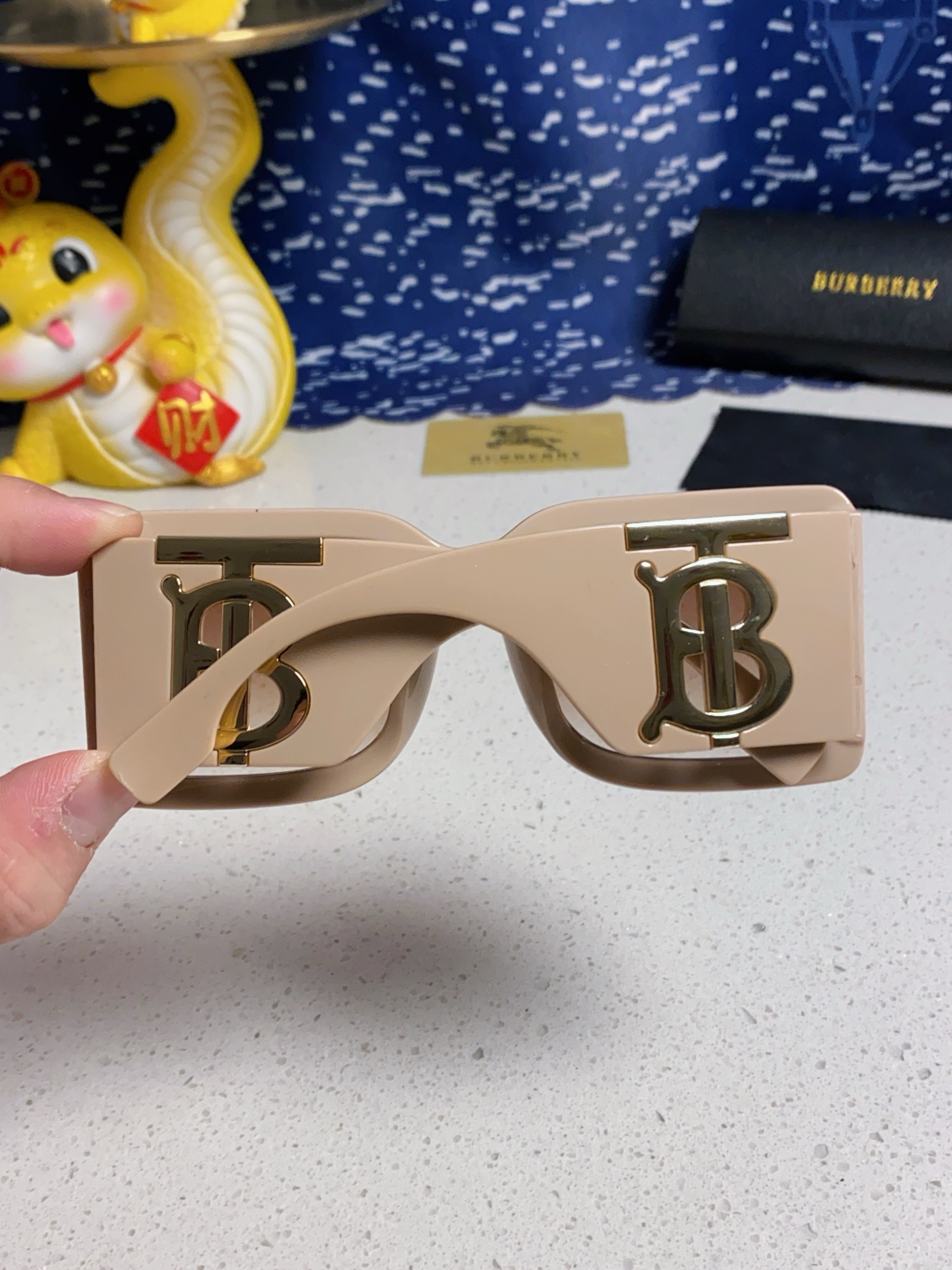 Burberry巴宝莉 墨镜女25年新款BE4406U大框B字母logo潮流太阳眼镜