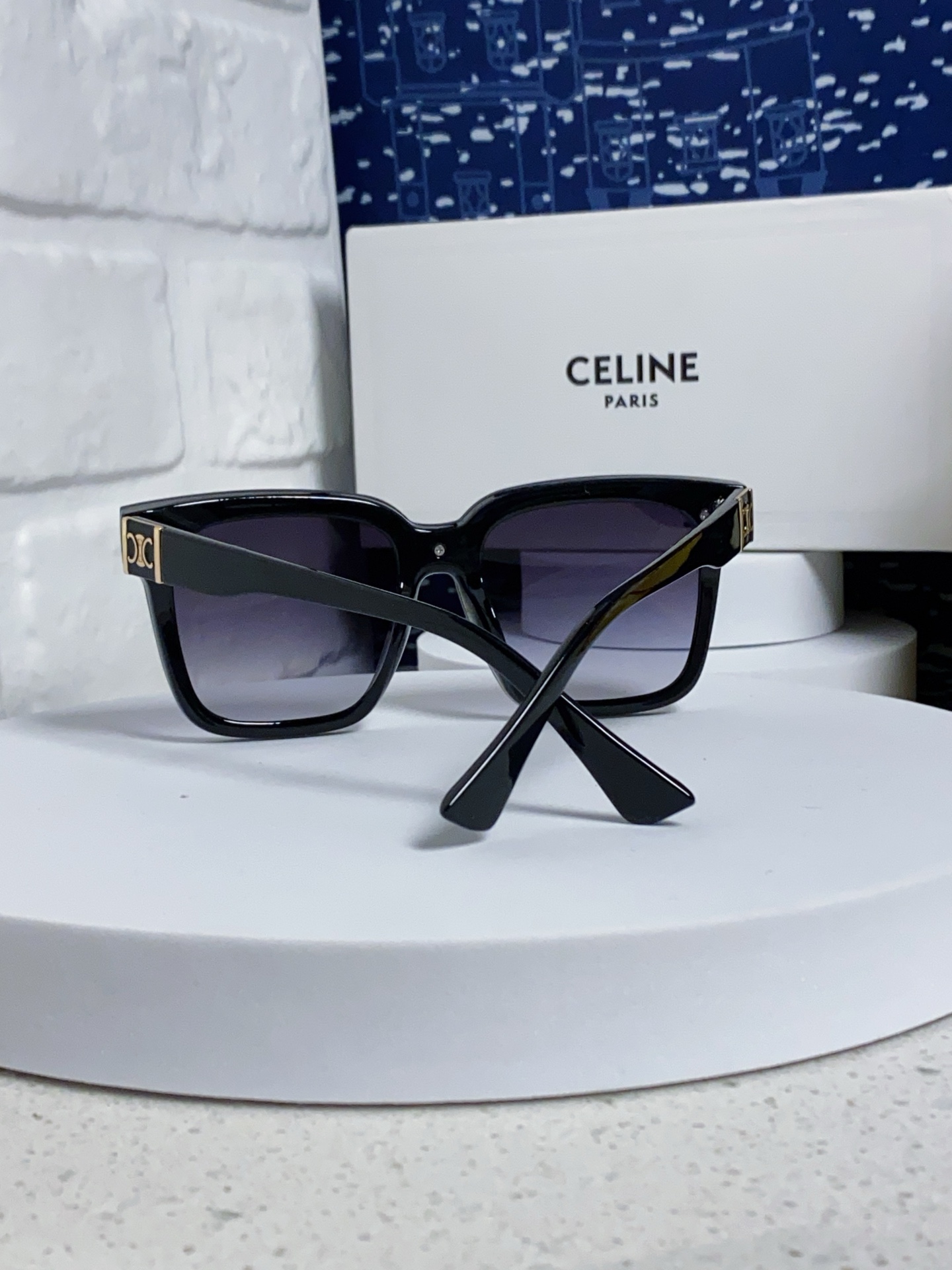  Celine塞林 2025新款方框墨镜女潮高级感大框圆脸显瘦海边偏光防紫外线太阳眼镜 男女通用 